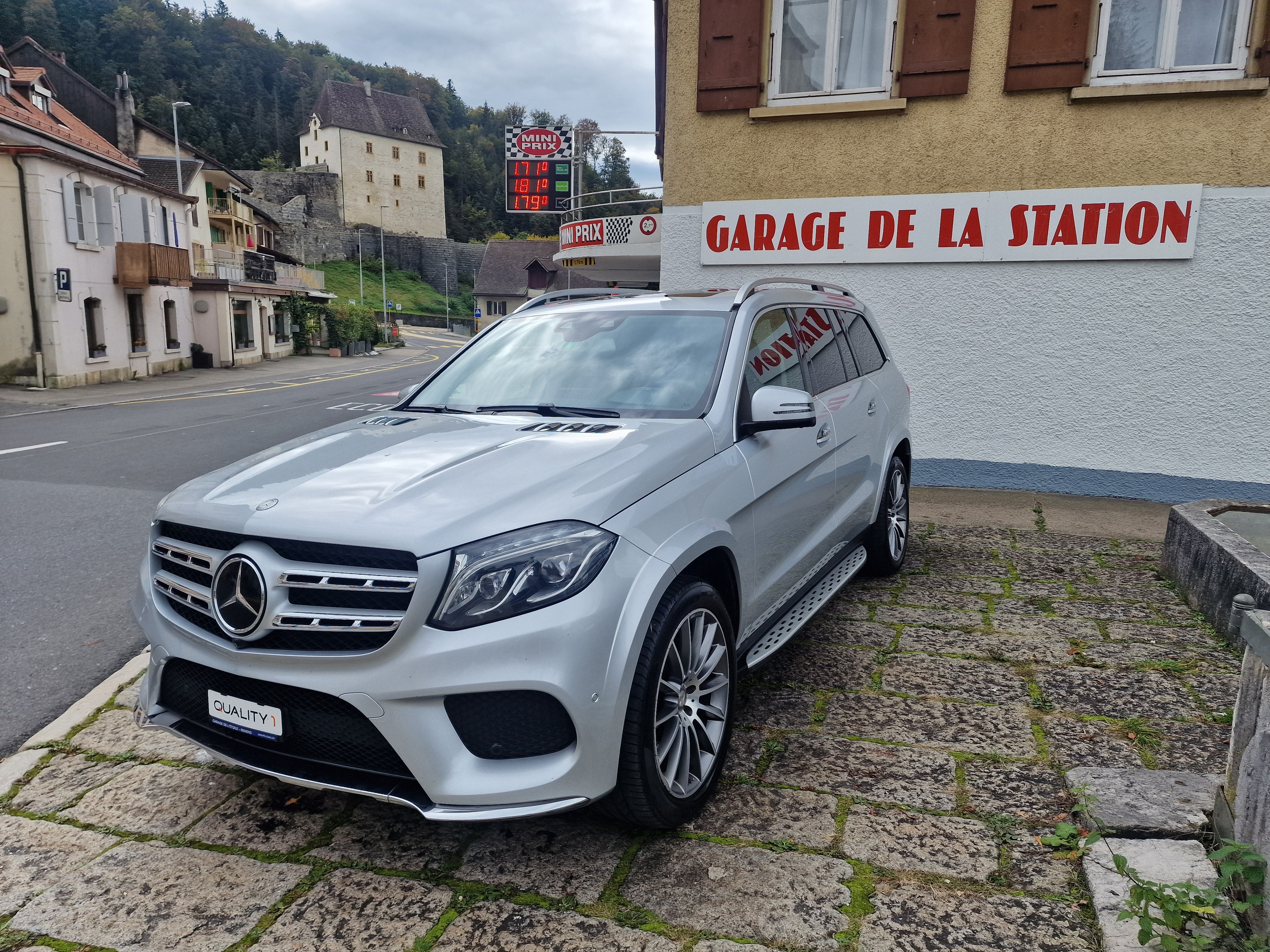 MERCEDES-BENZ GLS 500 4Matic 9G-Tronic