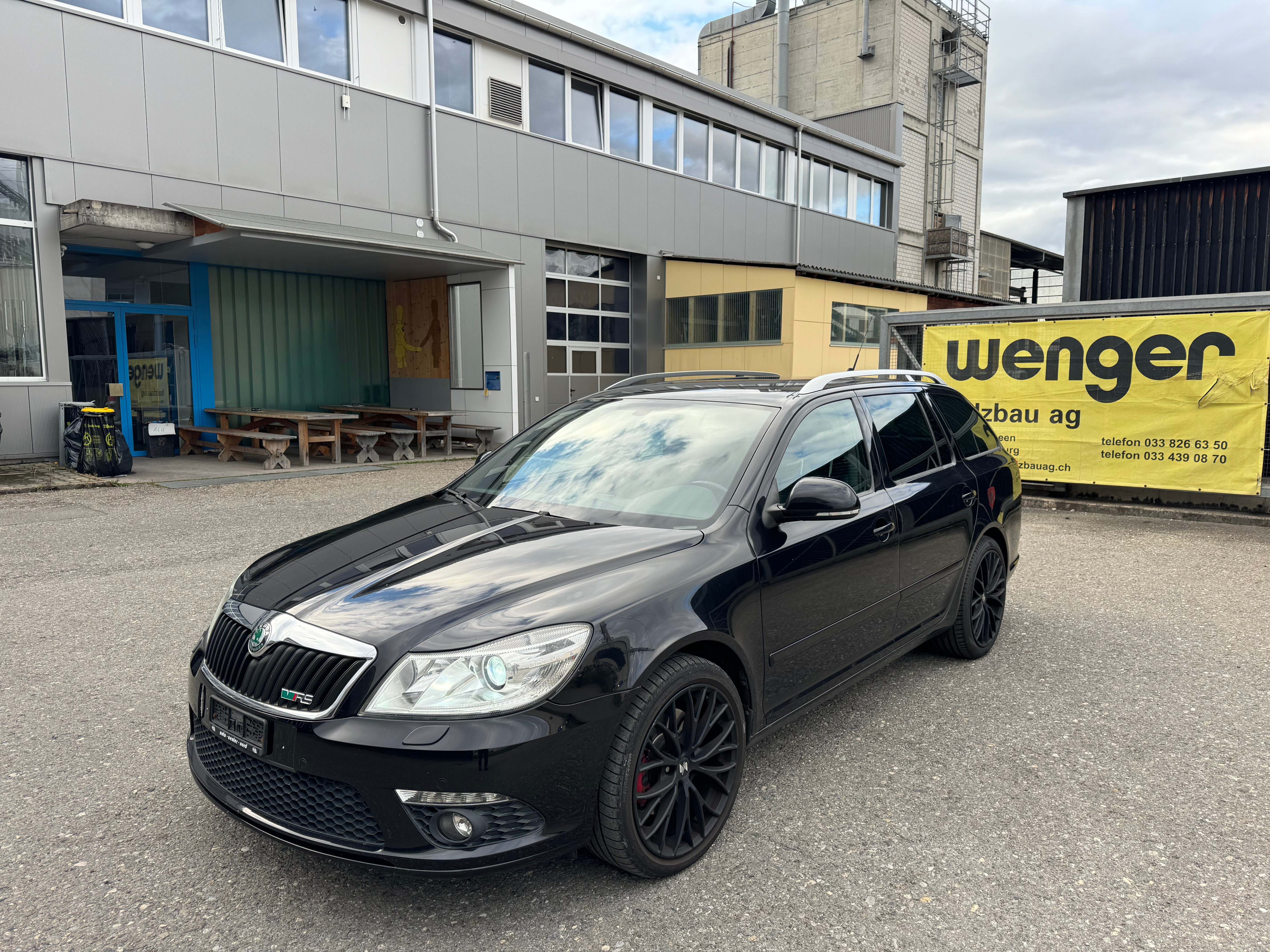 SKODA Octavia Combi 2.0 TSI RS DSG