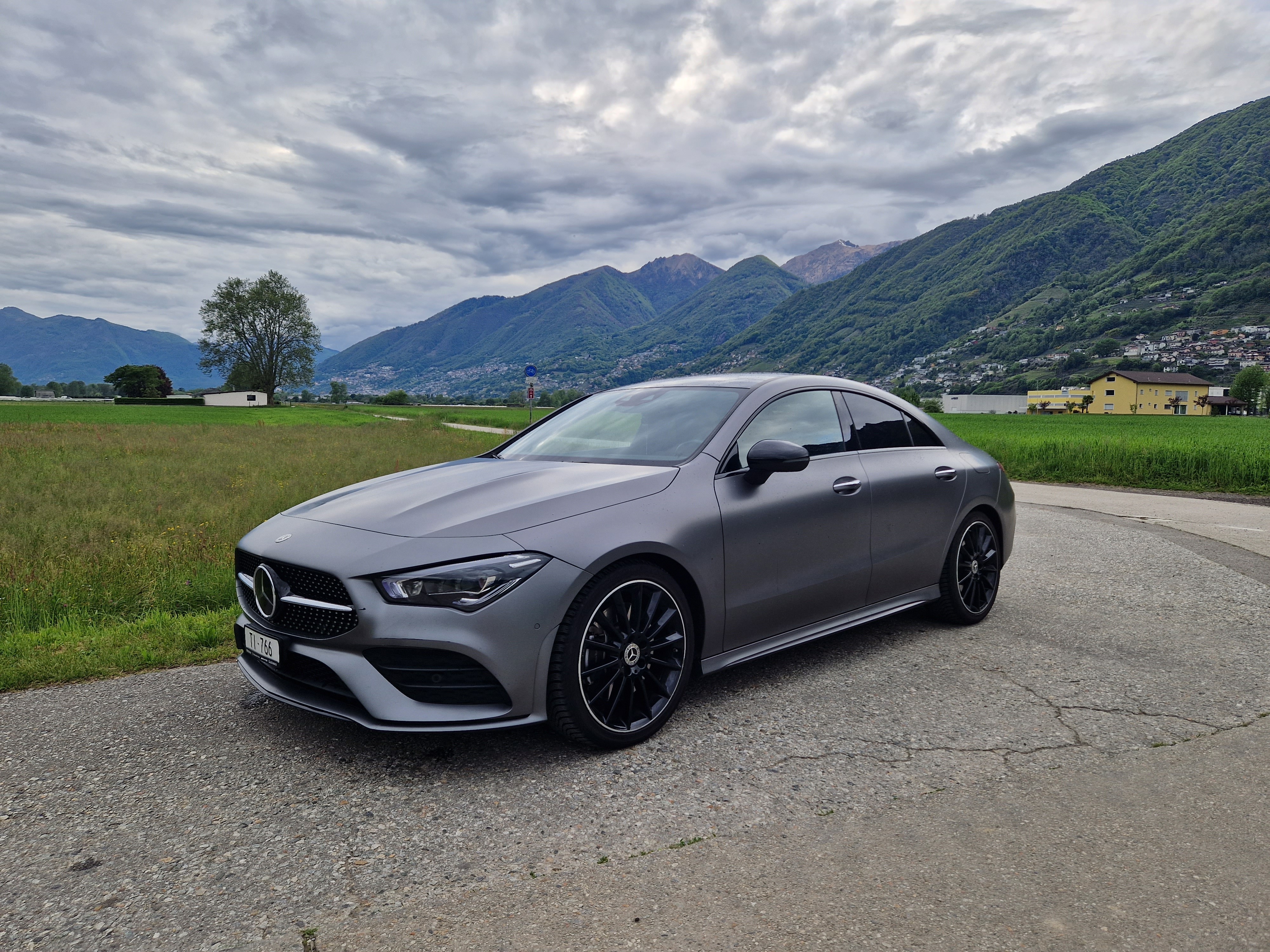 MERCEDES-BENZ CLA 250 4Matic Swiss Star 7G-DCT