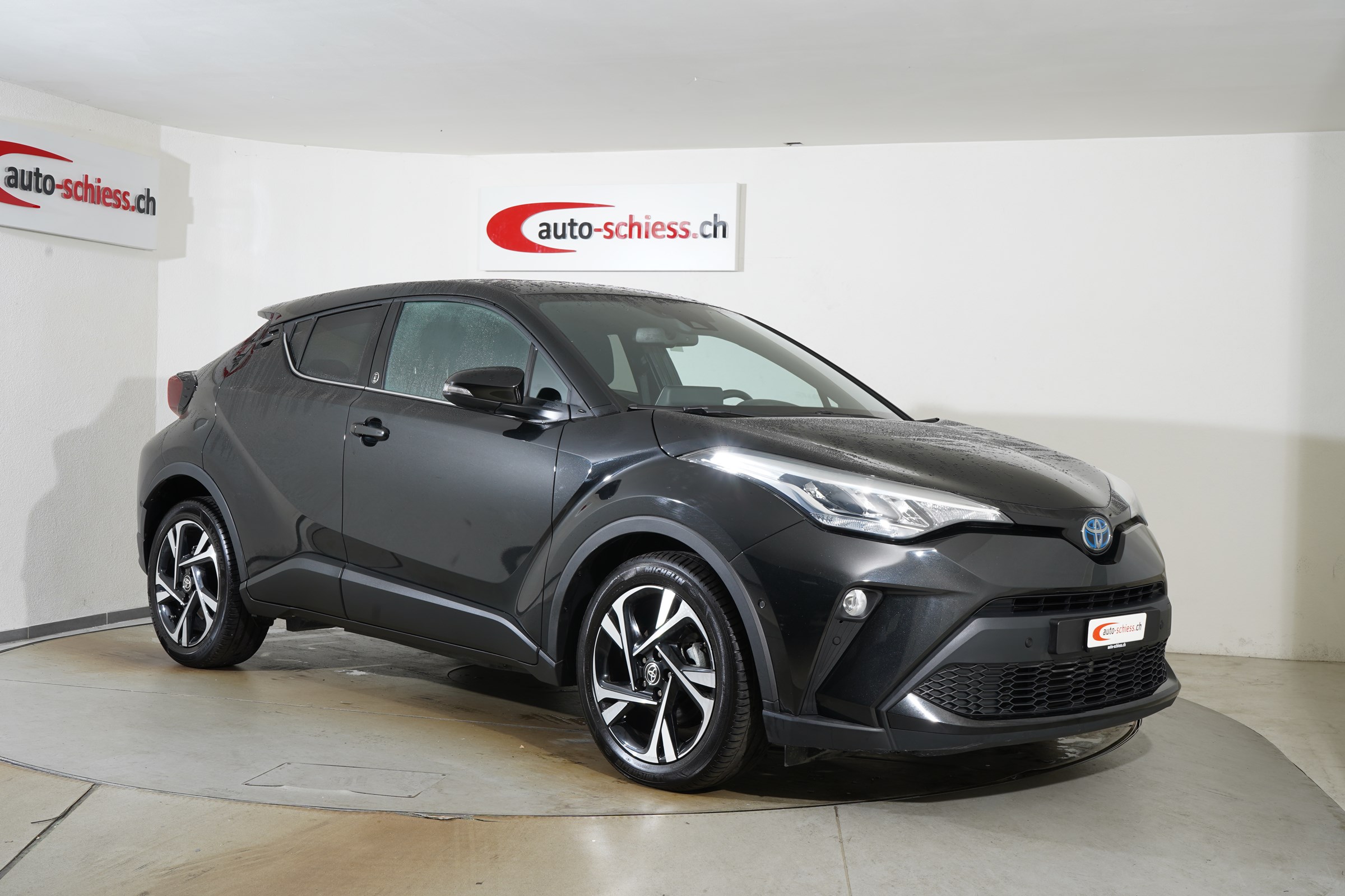 TOYOTA C-HR 1.8 HSD CVT Team D