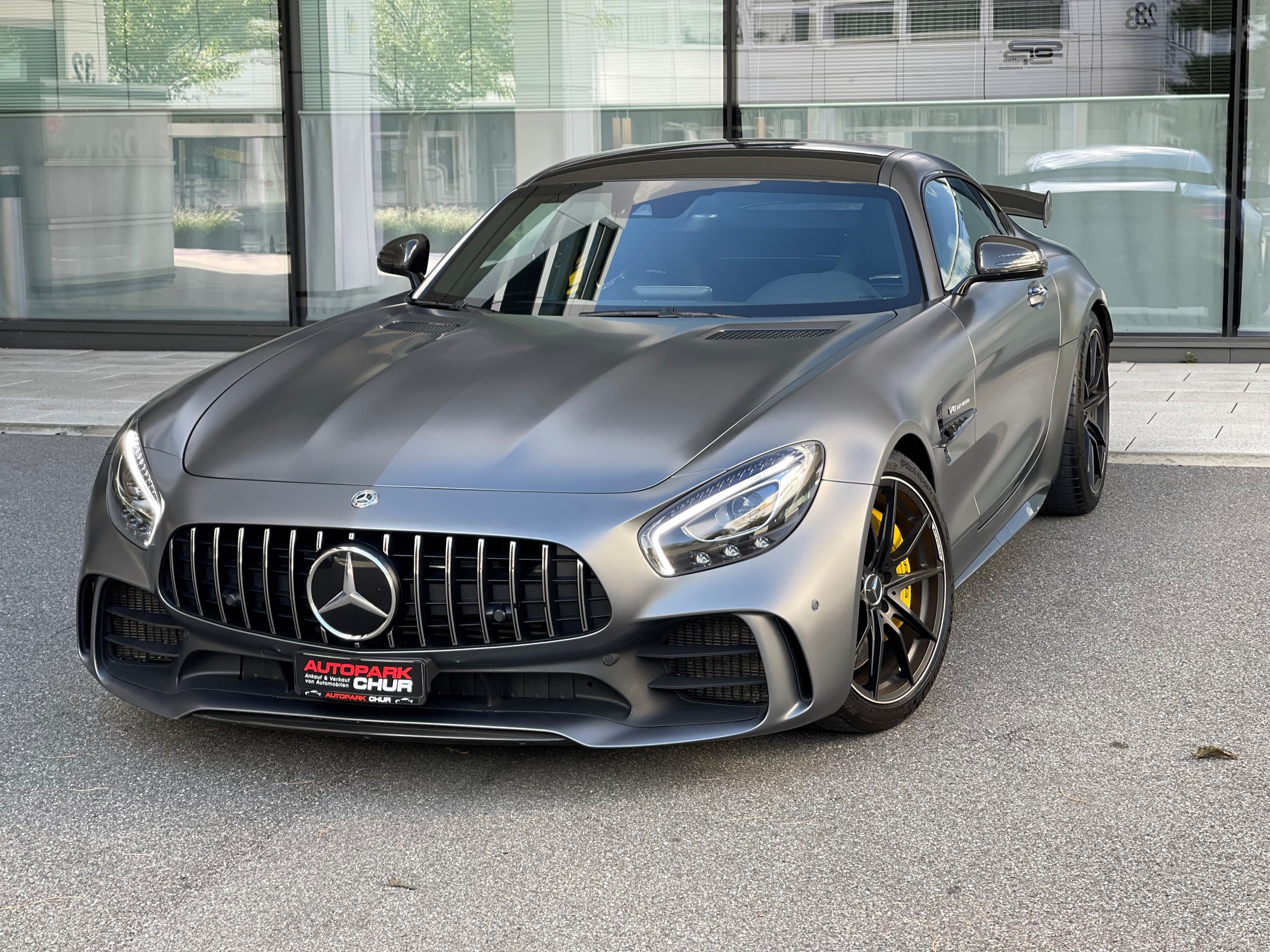 MERCEDES-BENZ AMG GT R Speedshift DCT