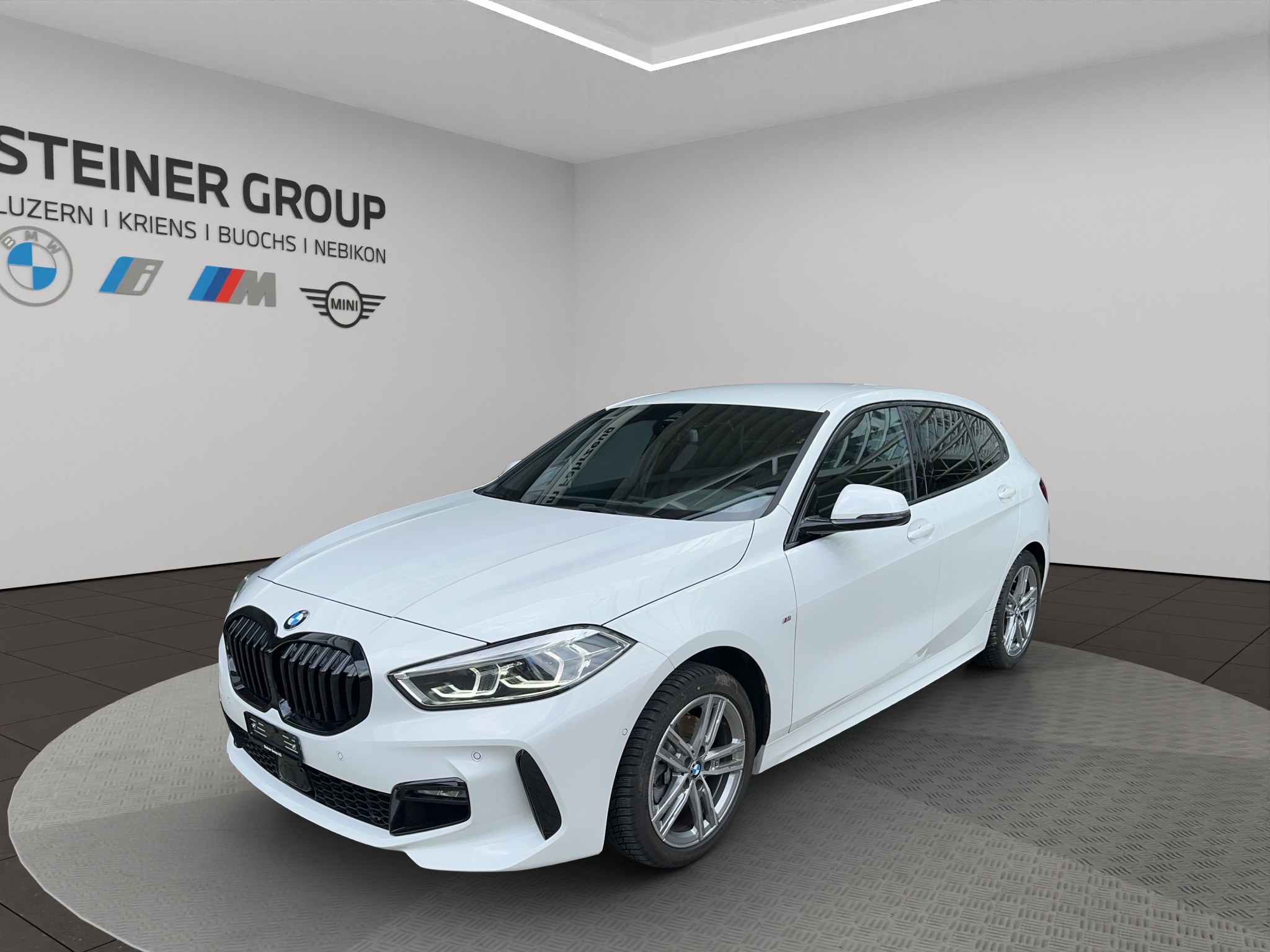 BMW 118i Pure M Sport Steptronic