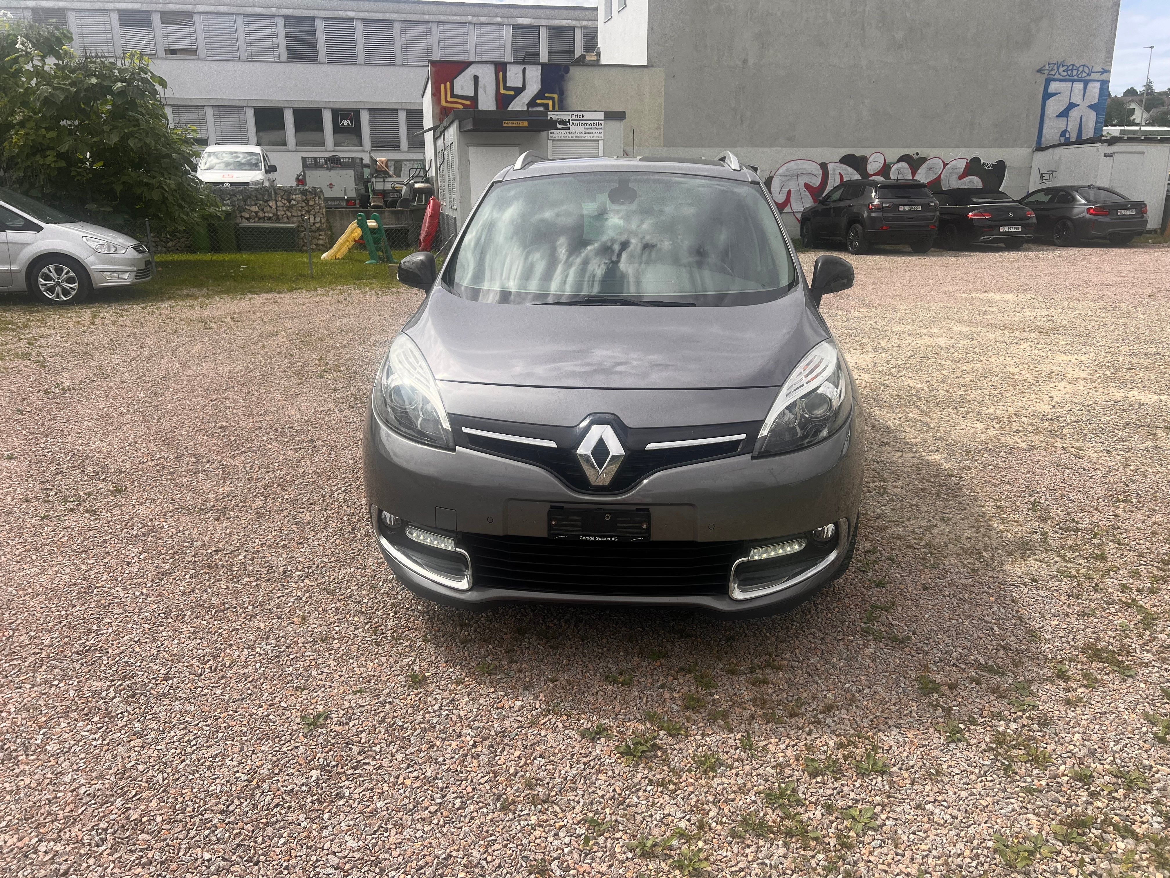 RENAULT Grand Scénic 1.2 16V Turbo Bose Edition