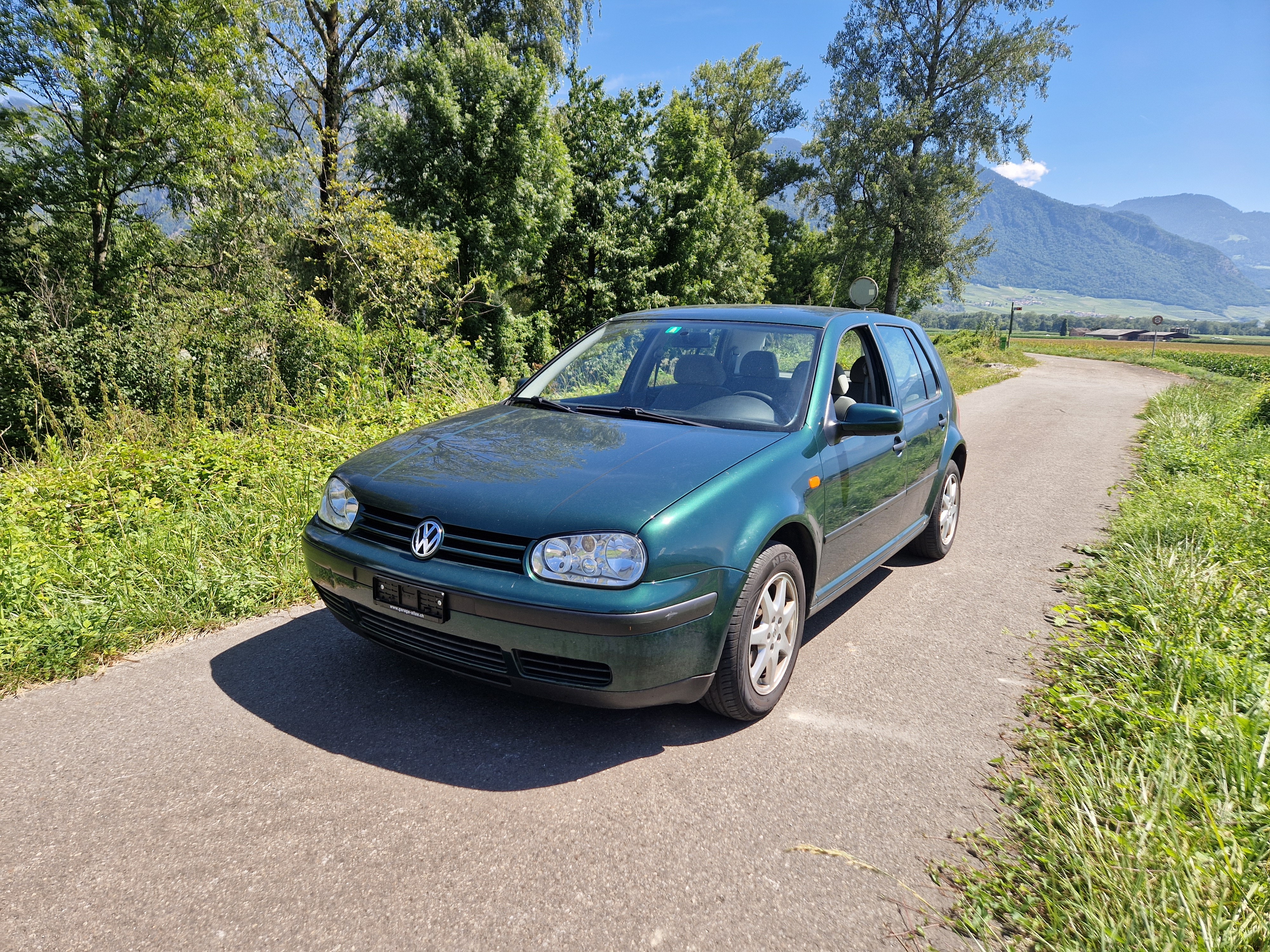 VW Golf 1.6