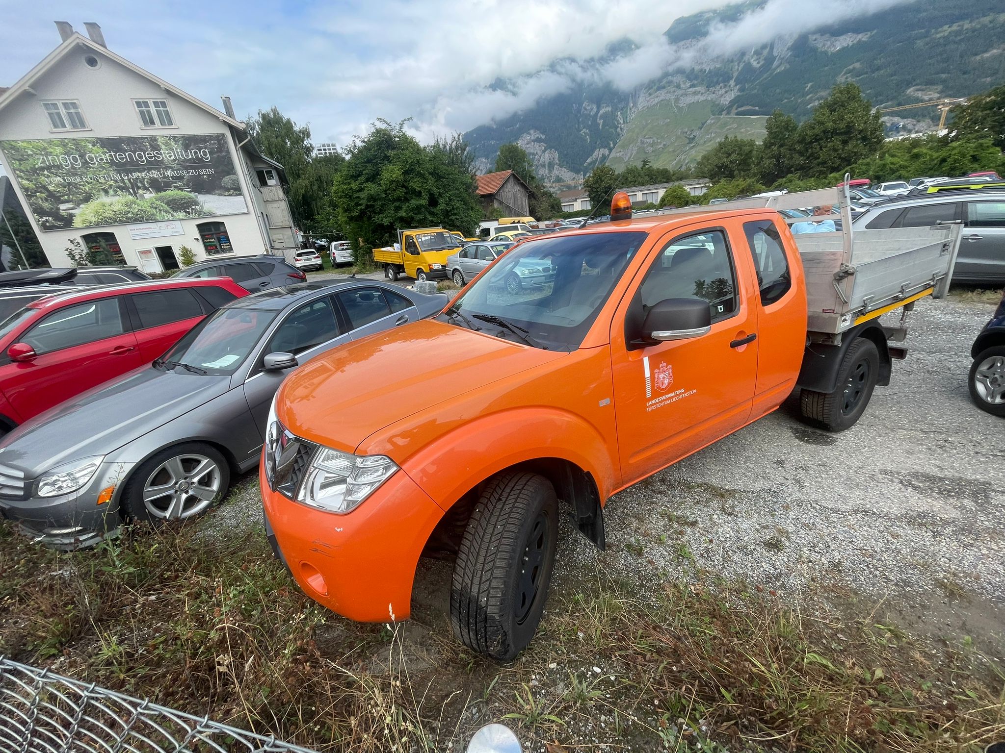 NISSAN Navara King Cab XE 2.5 dCi 4WD Kipper