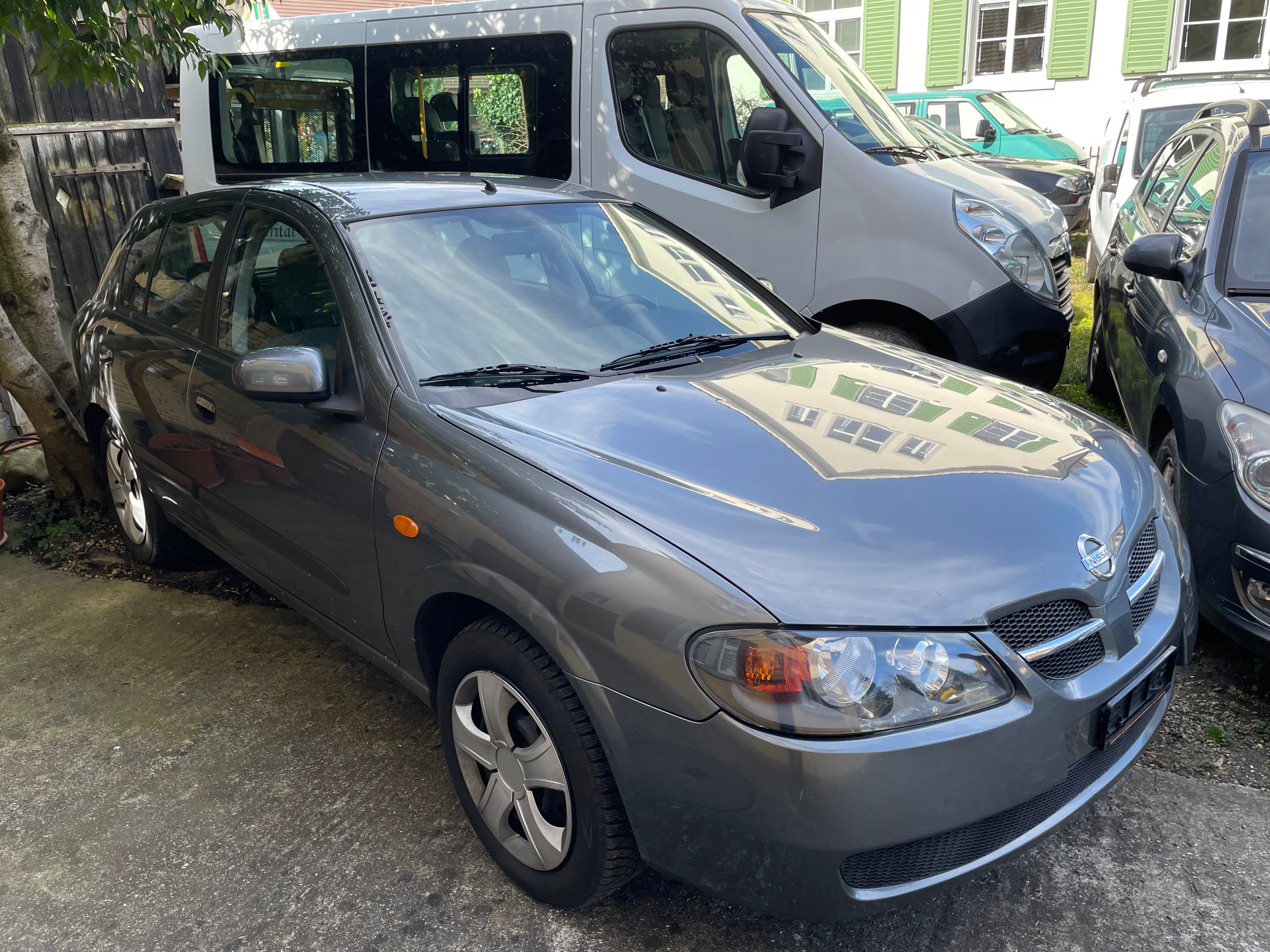 NISSAN Almera 1.5 16V acenta