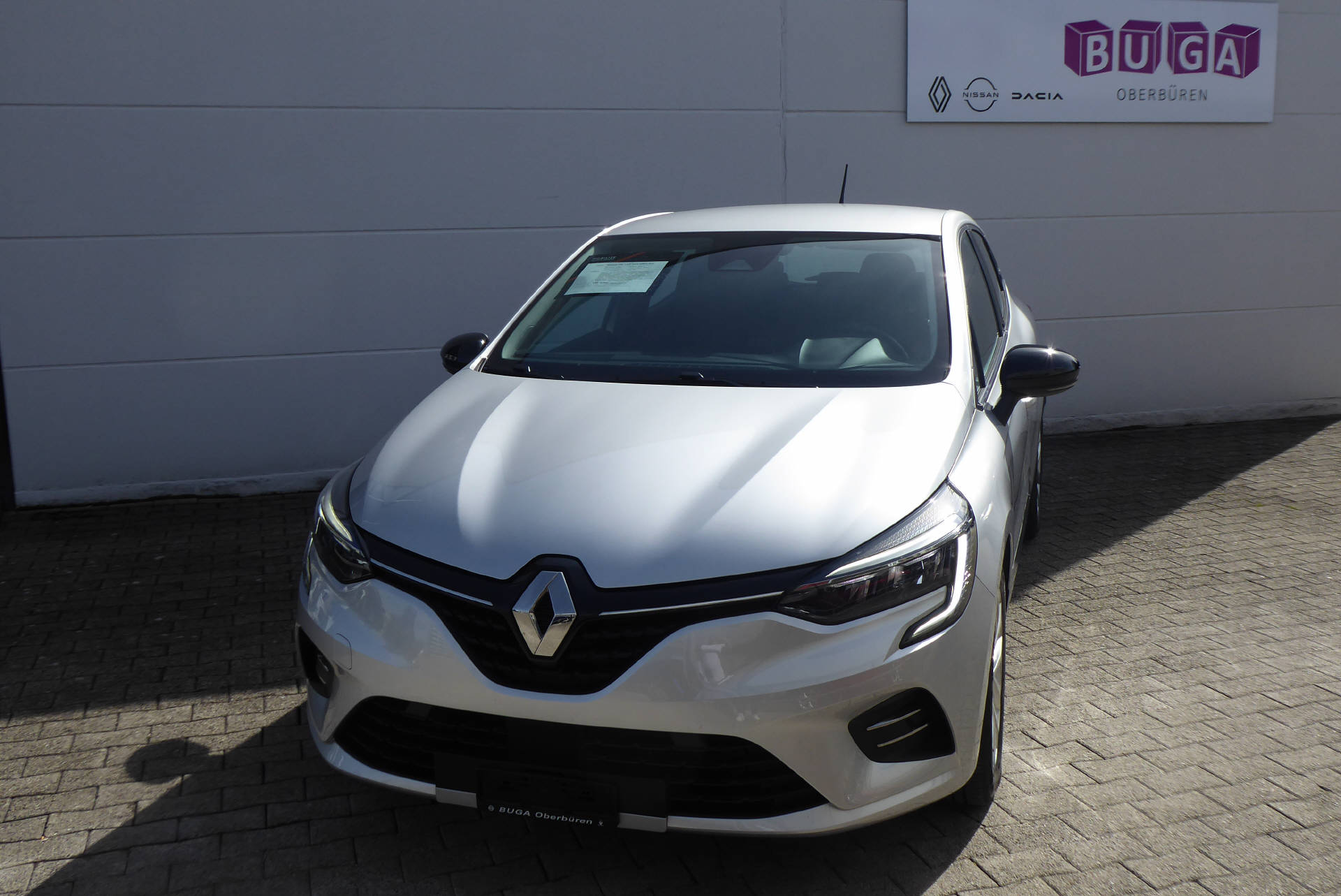 RENAULT Clio 1.6 E-Tech Intens