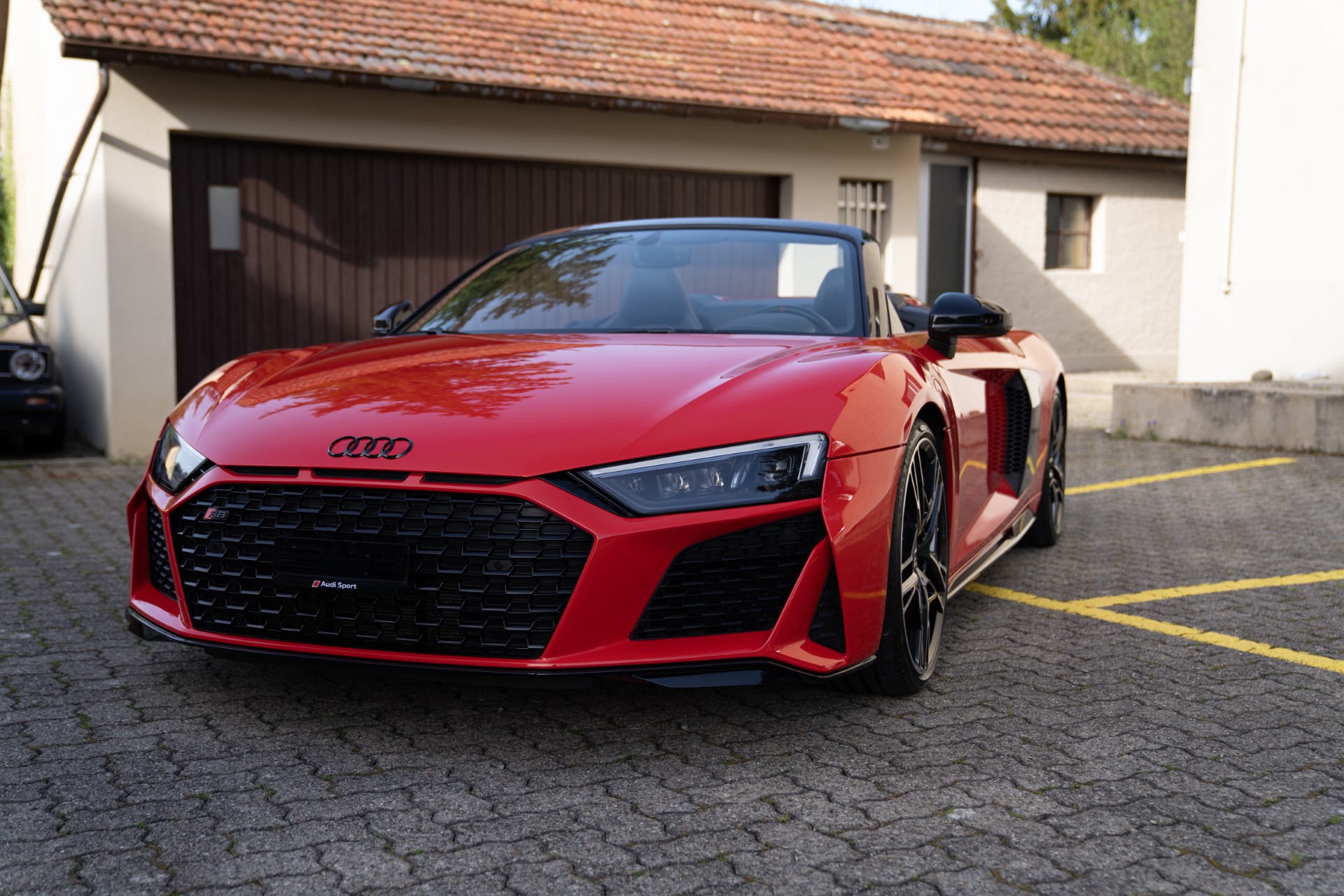 AUDI R8 Spyder RWD S-Tronic