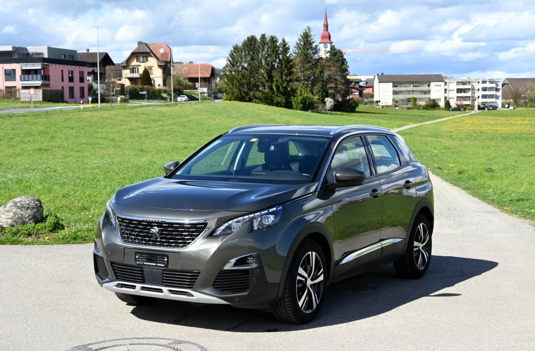 PEUGEOT 3008 1.5 BlueHDi Allure EAT