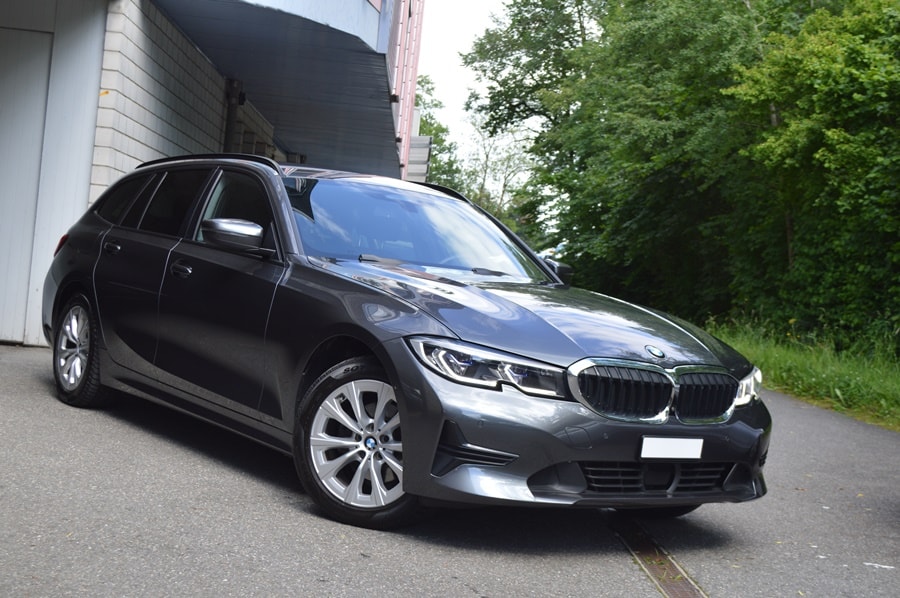 BMW 320d xDrive Touring Steptronic