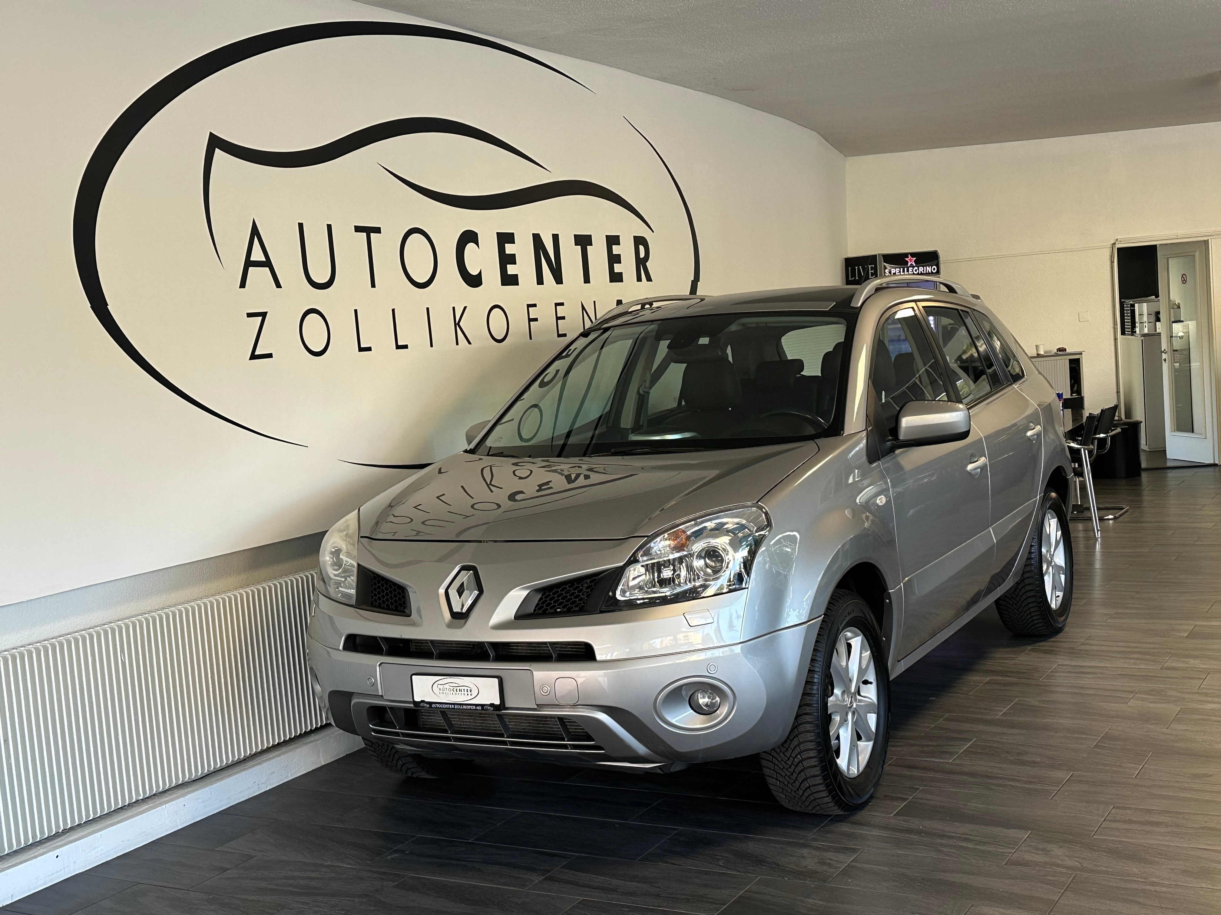 RENAULT Koleos 2.5 Dynamique Luxe 4x4