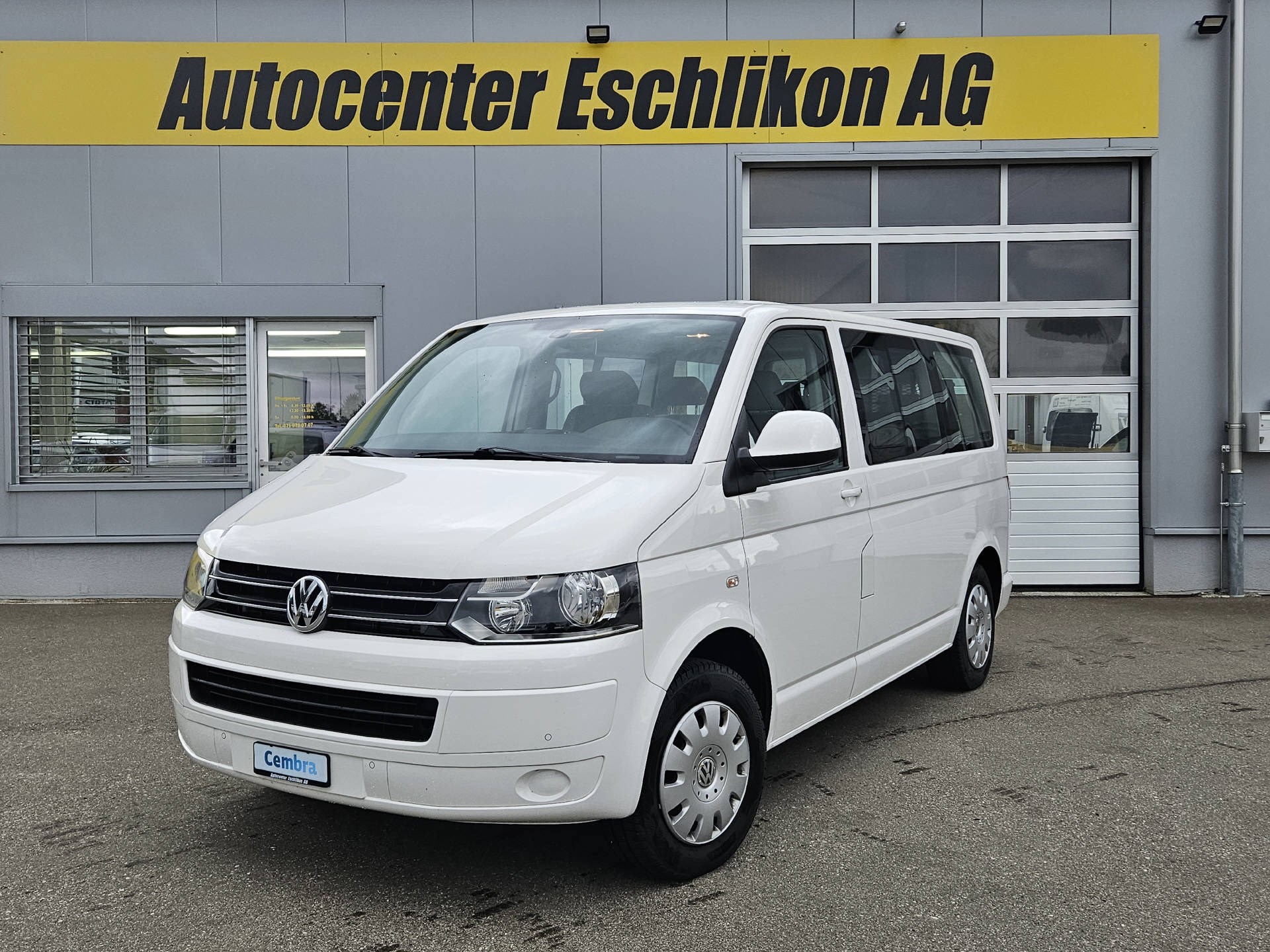 VW T5 Caravelle 3000 2.0 TDI 140 Comfortline 4m * Laderampe für Rollstuhl *