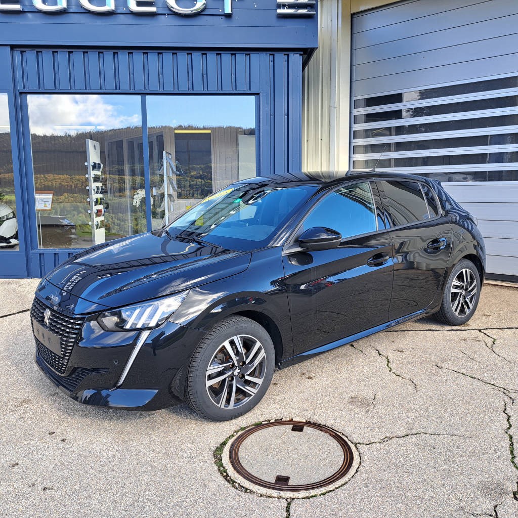 PEUGEOT 208 1.2 PureTech 100 Allure