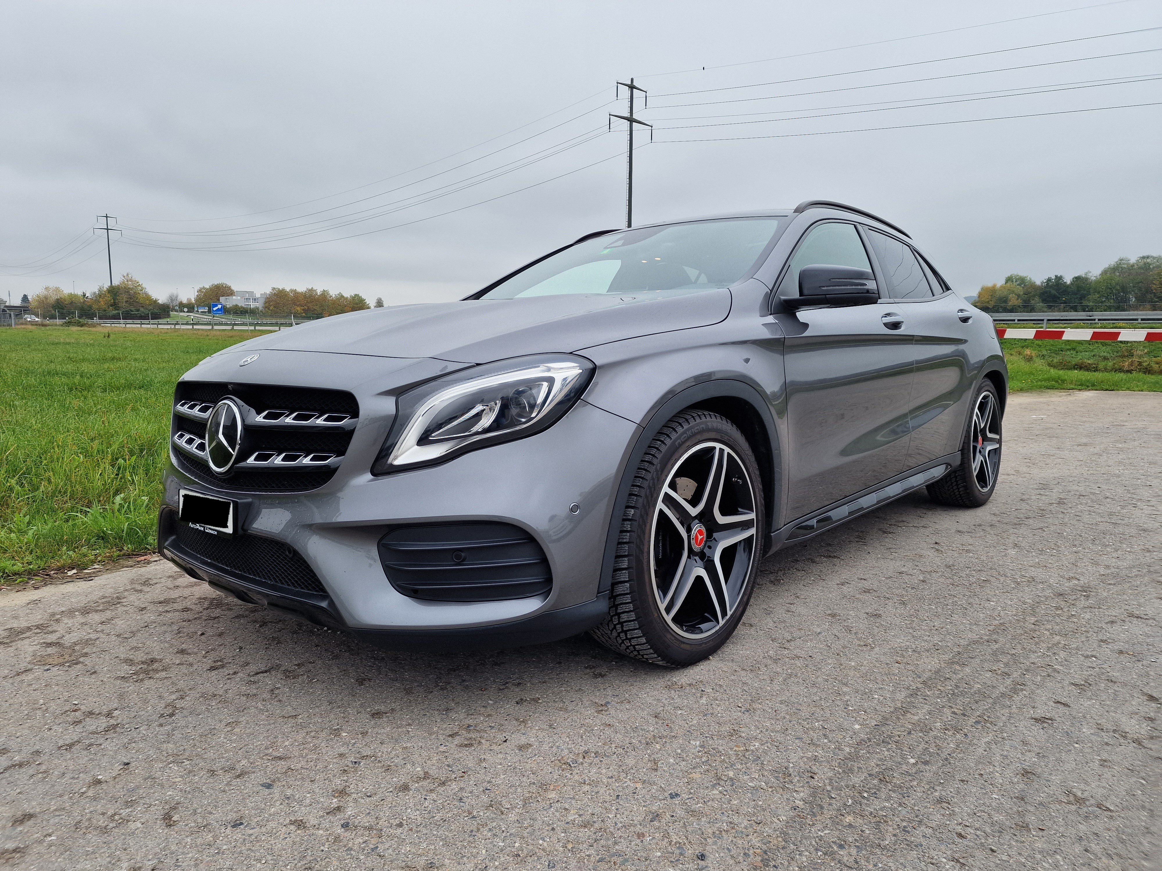 MERCEDES-BENZ GLA 250 AMG Line 4Matic 7G-DCT