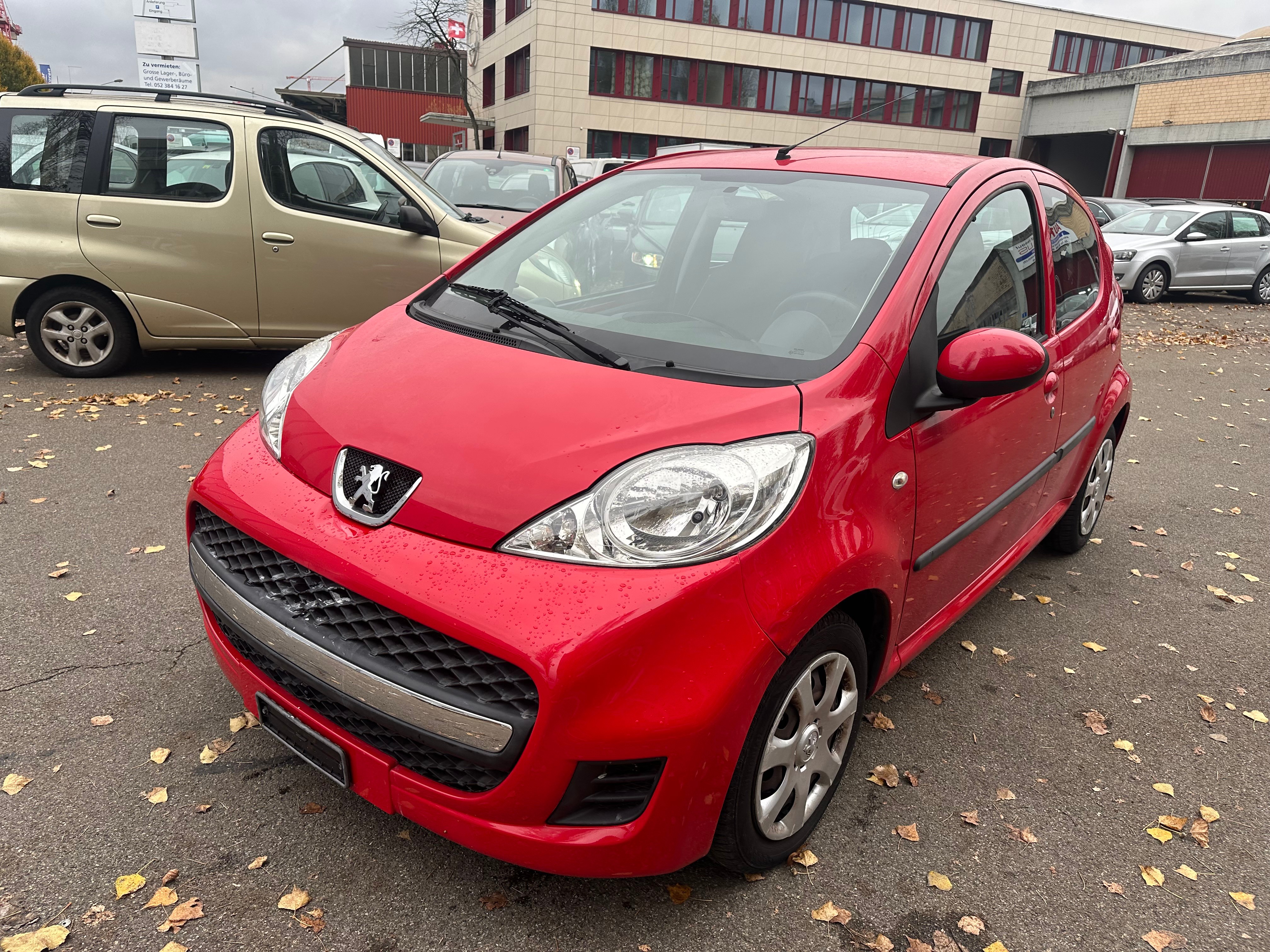 PEUGEOT 107 1.0 Trendy BMP5