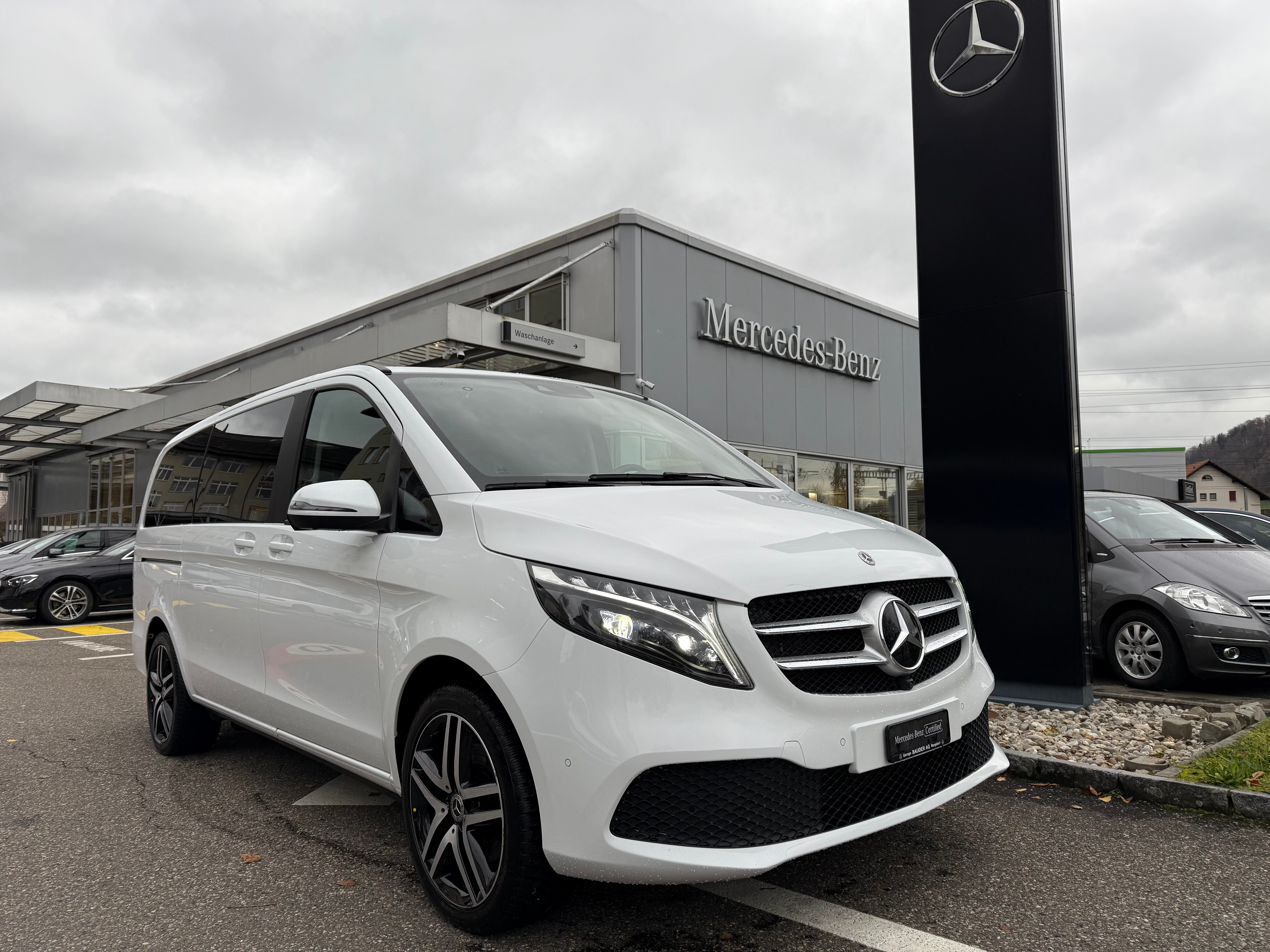 MERCEDES-BENZ V 220 d L 4Matic