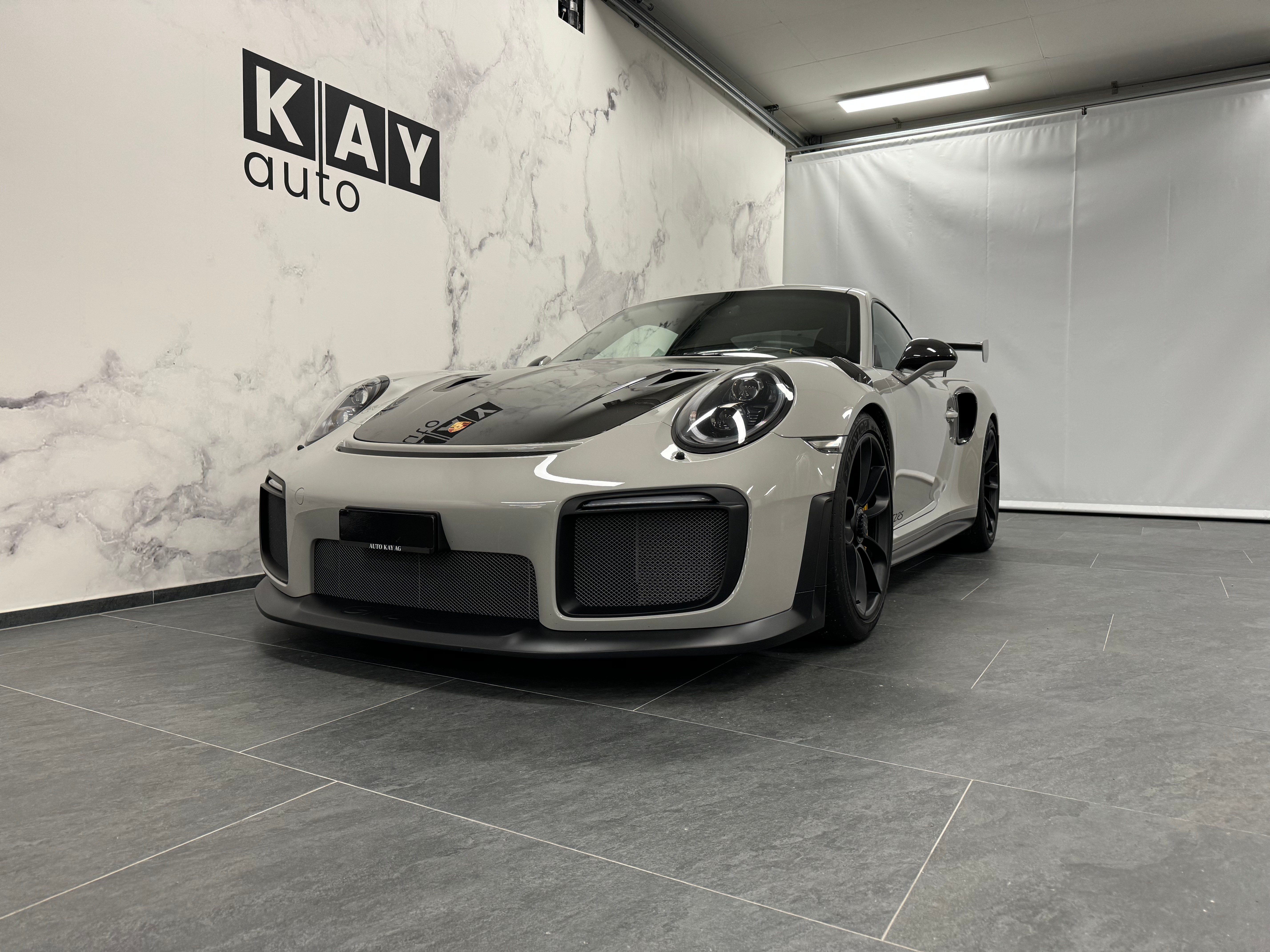 PORSCHE 911 GT2 RS PDK