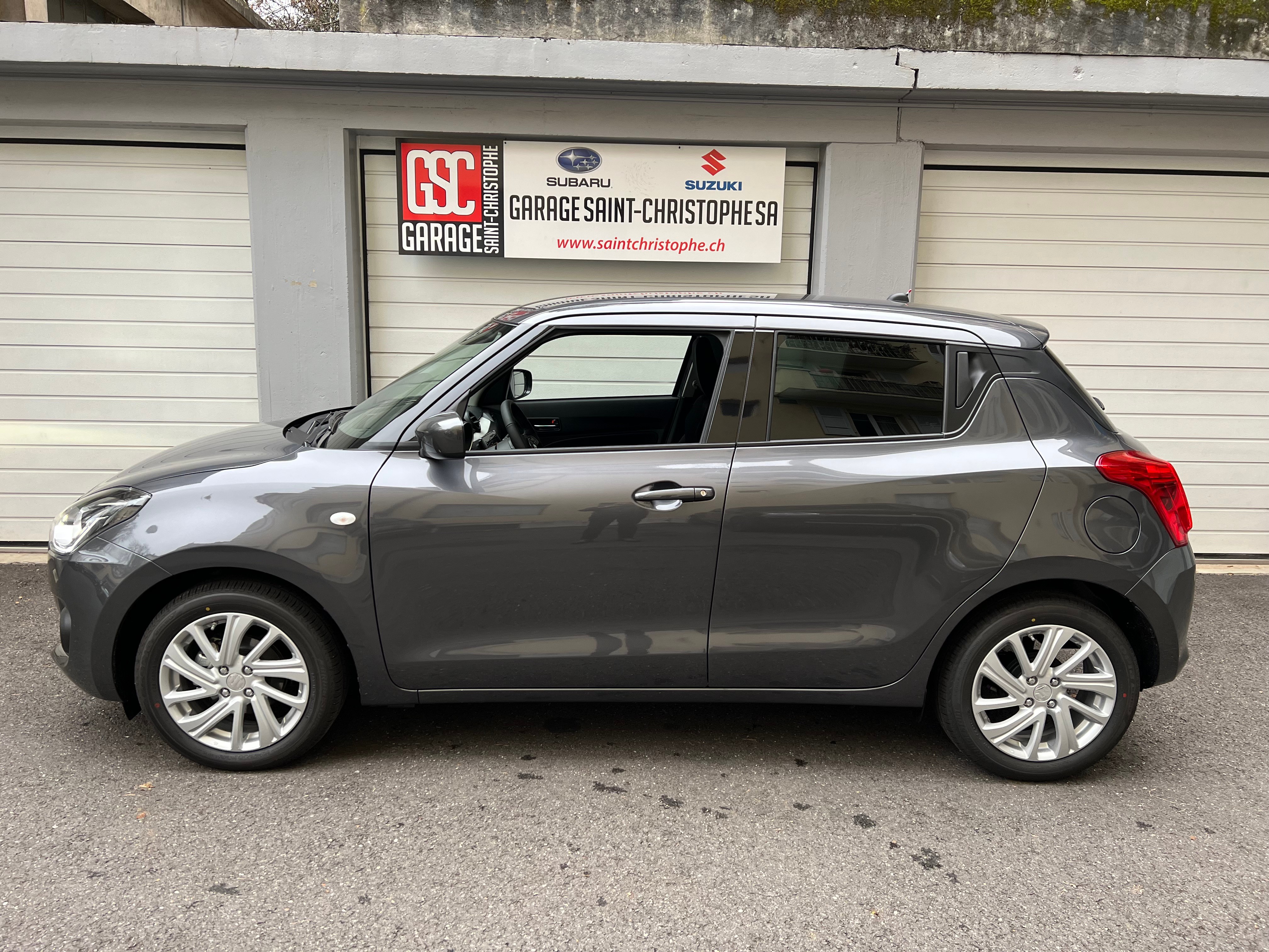 SUZUKI Swift 1.2 Compact + Hybrid CVT