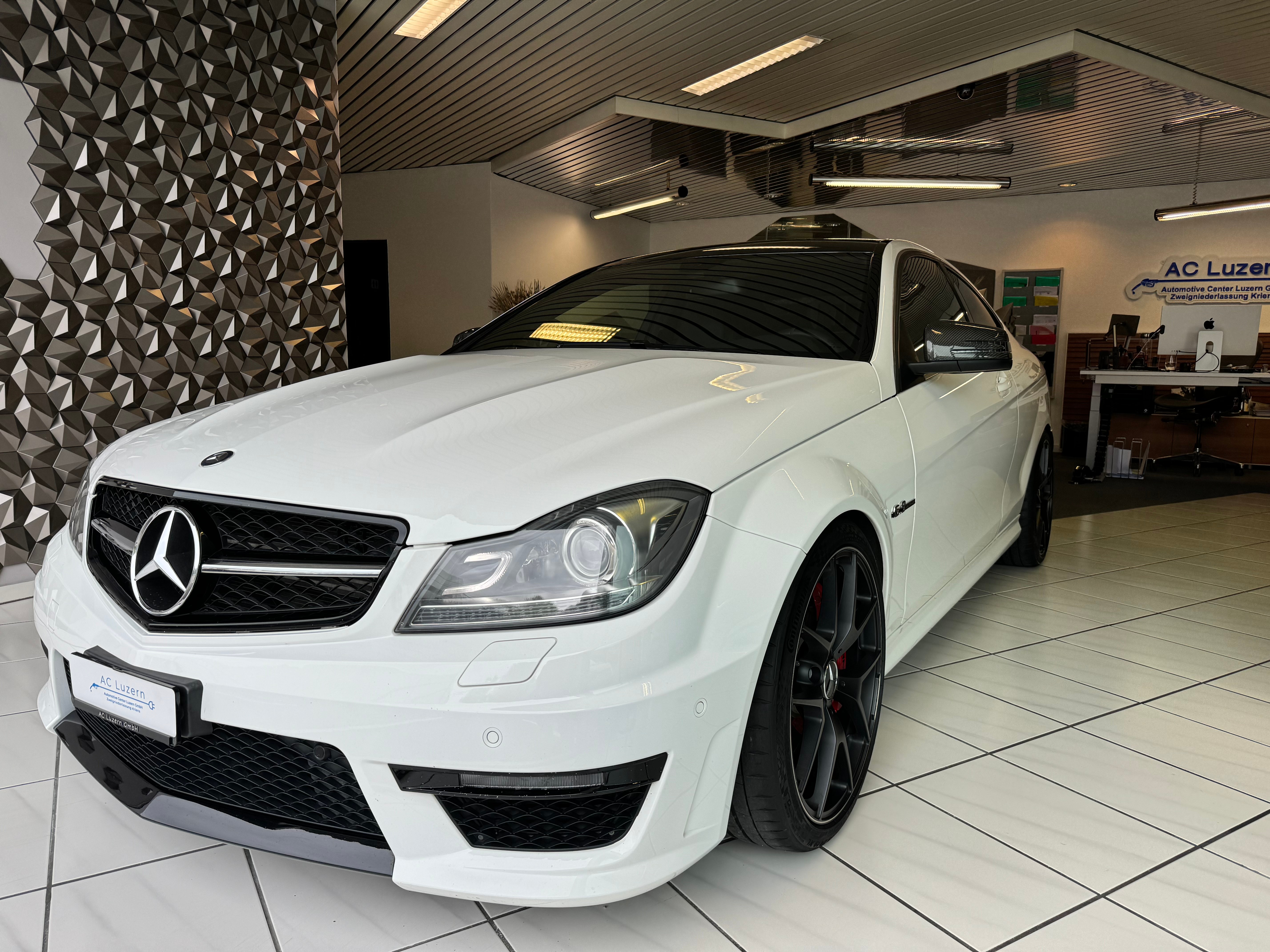 MERCEDES-BENZ C 63 Coupé AMG Speedshift MCT