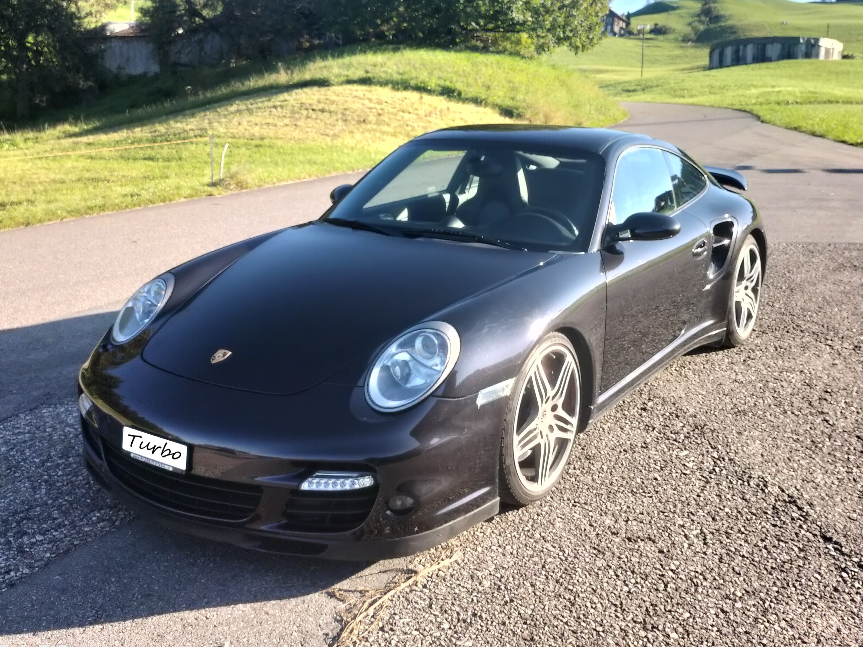 PORSCHE 911 Turbo