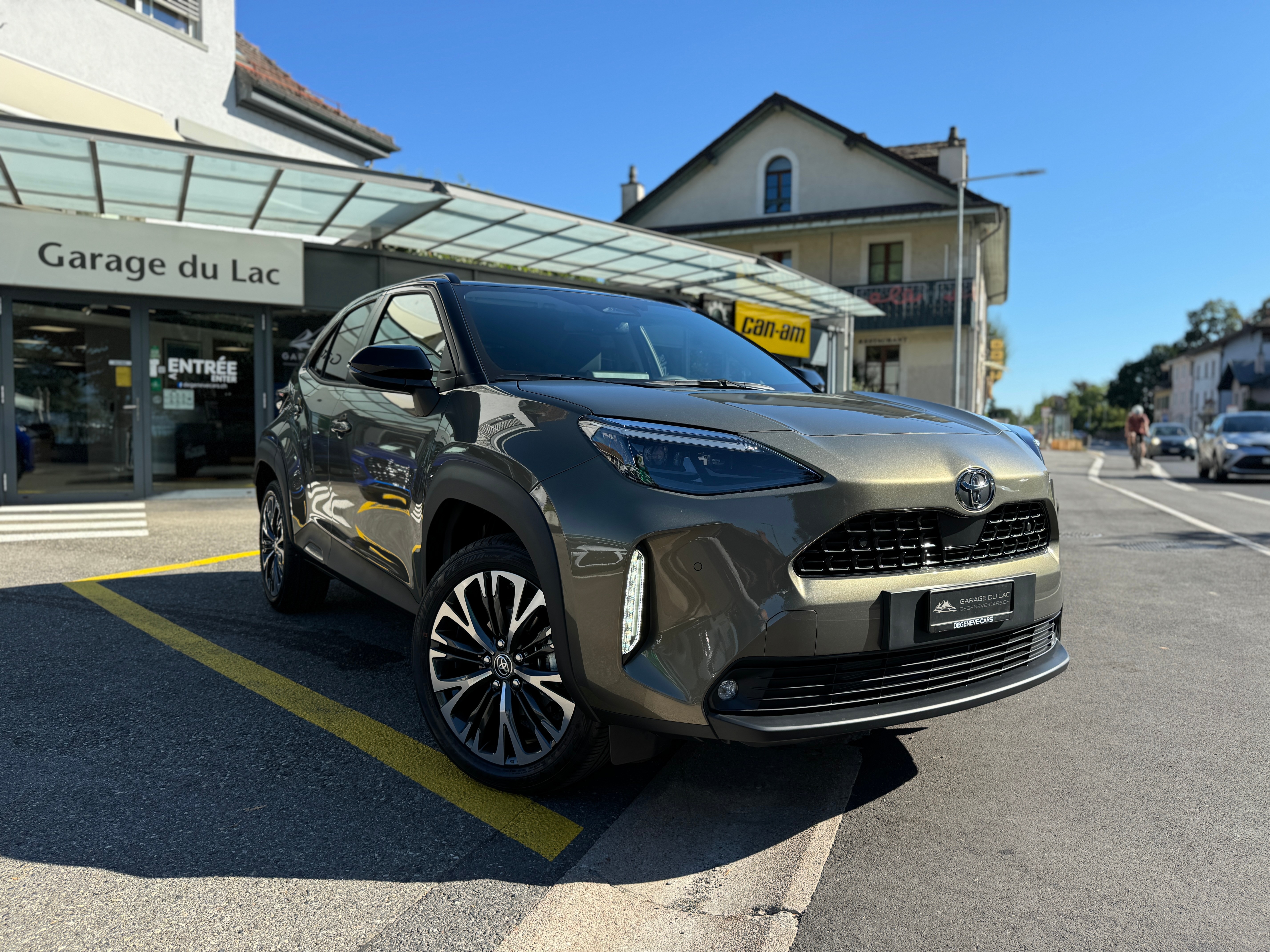 TOYOTA Yaris Cross 1.5 Premium 2WD e-CVT