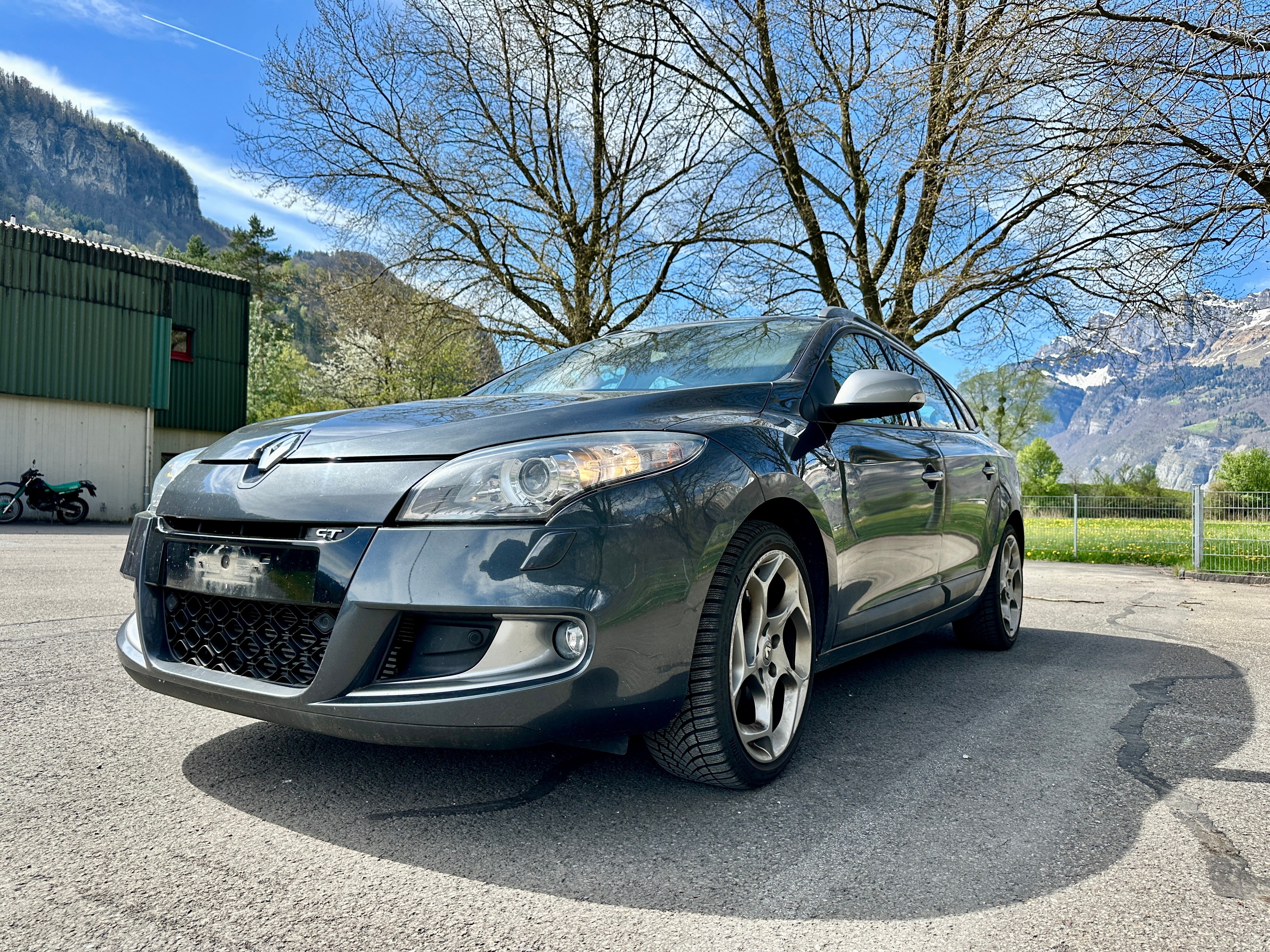 RENAULT Mégane Grandtour 2.0 16V GT