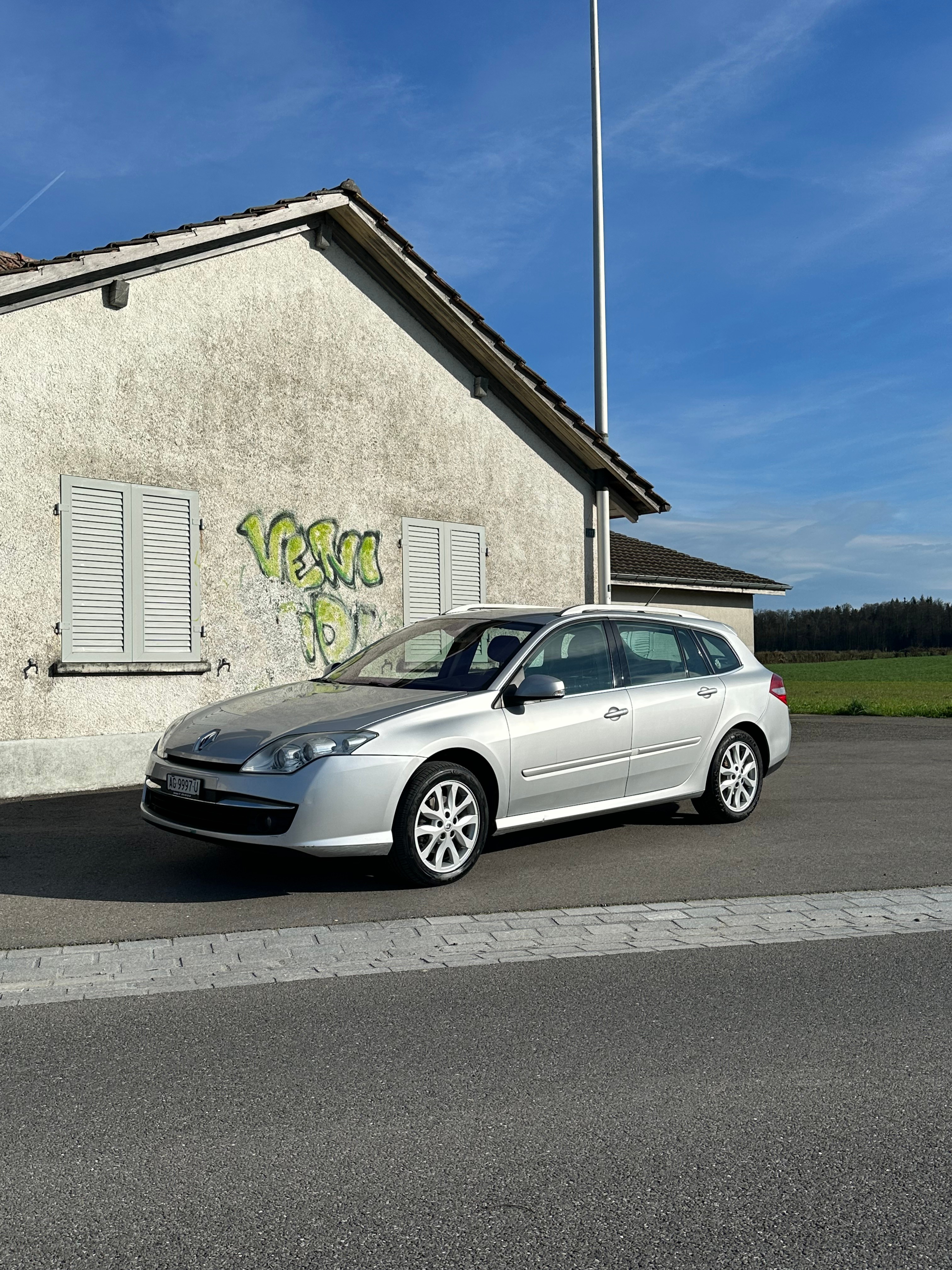 RENAULT Laguna Grandtour 2.0 16V T Initiale Automatic