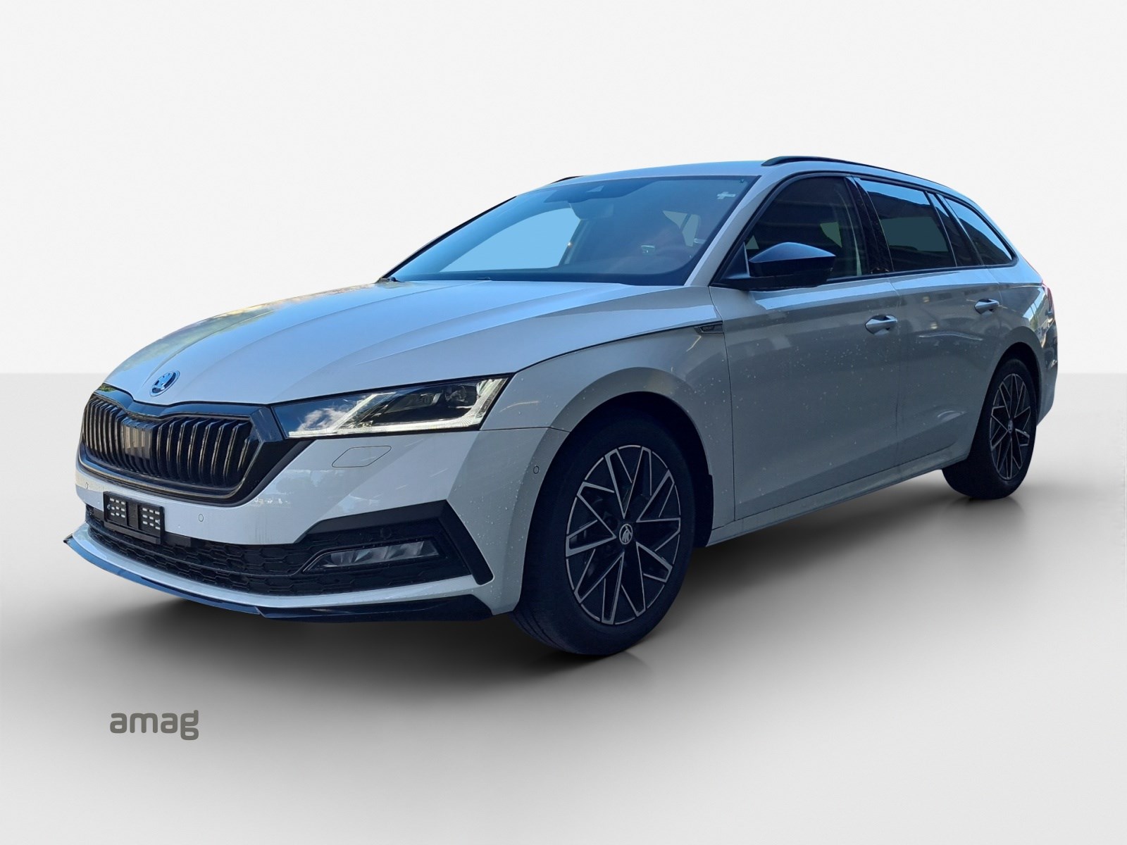 SKODA Octavia Combi 2.0 TSI SportLine DSG 4x4