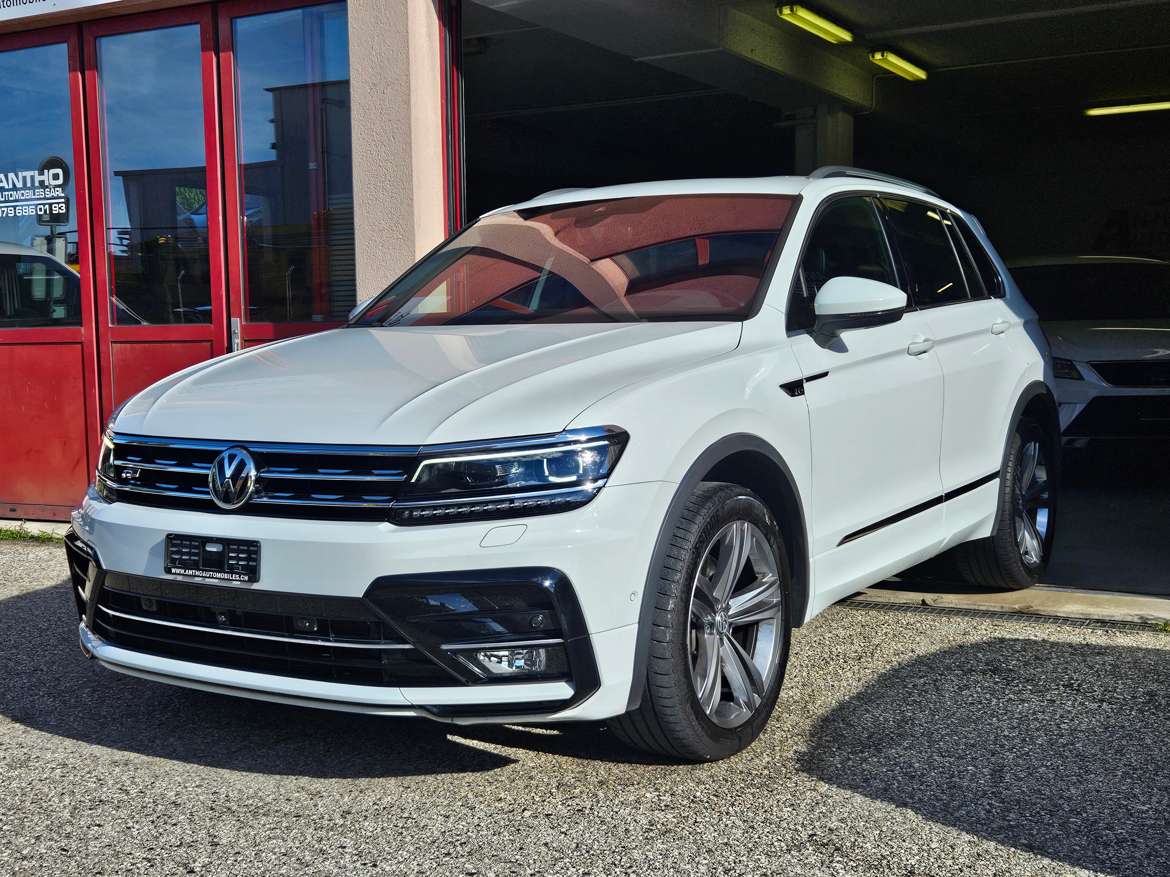 VW Tiguan 2.0TSI Highline 4Motion DSG R-LINE