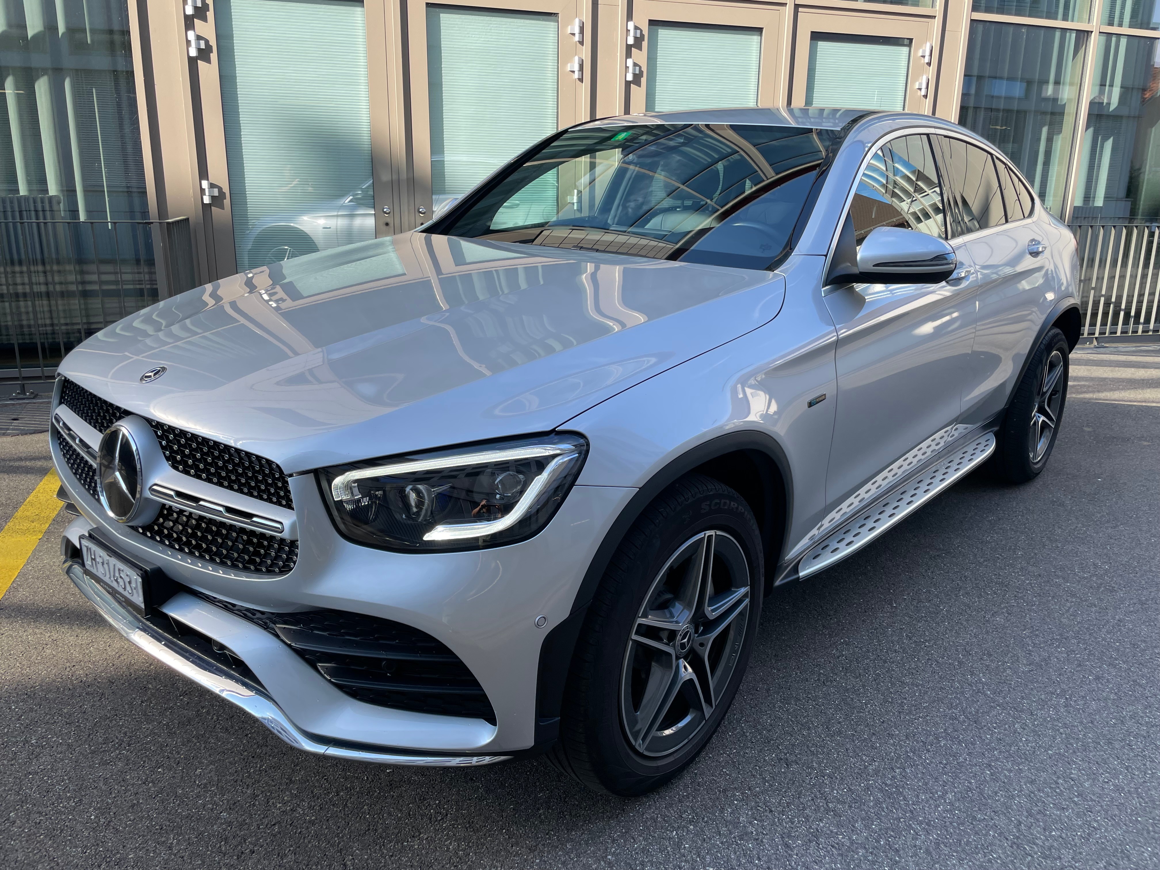 MERCEDES-BENZ GLC Coupé 300 e AMG Line 9G-Tronic