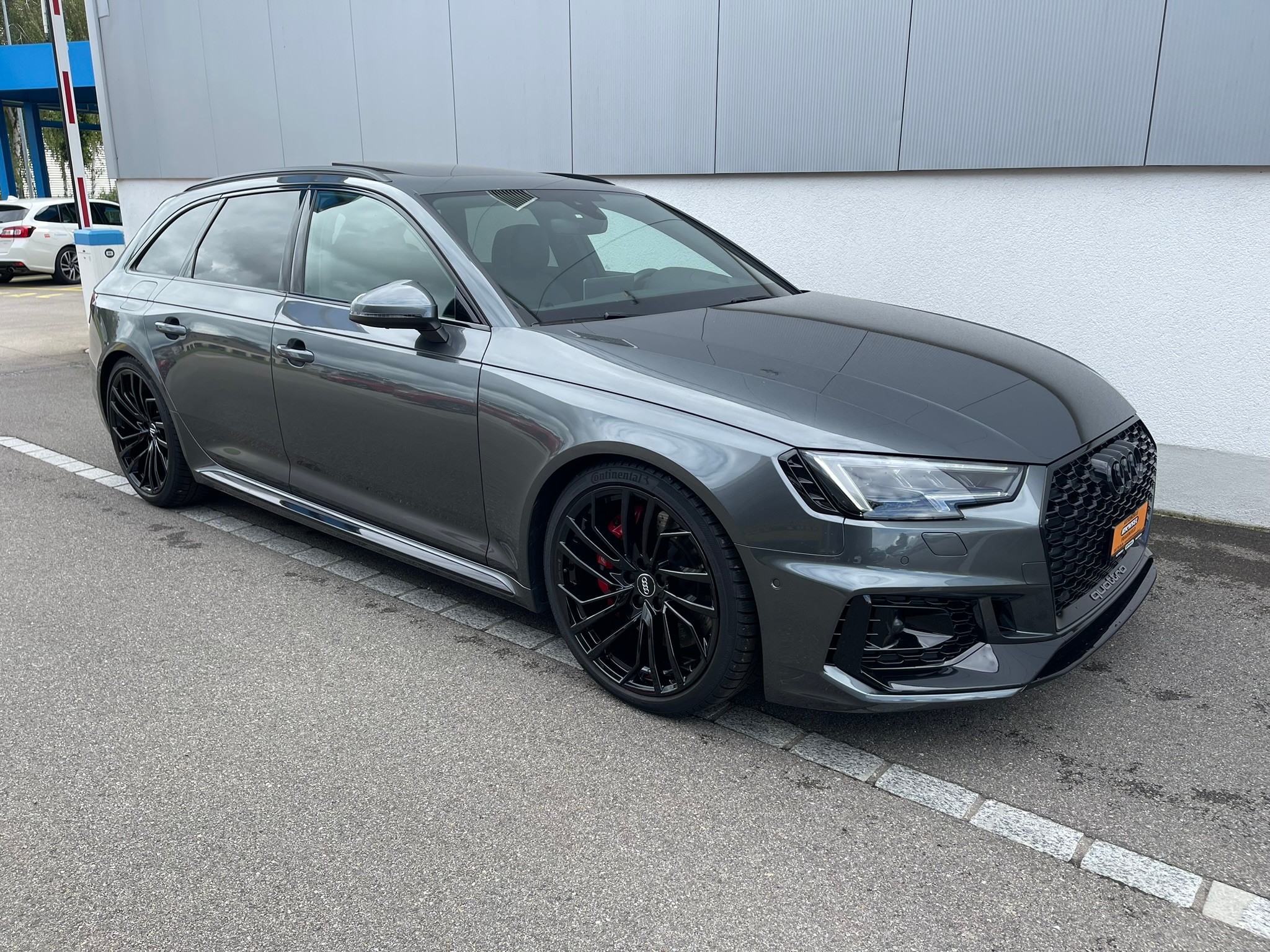 AUDI RS4 Avant 2.9 TFSI quattro tiptronic