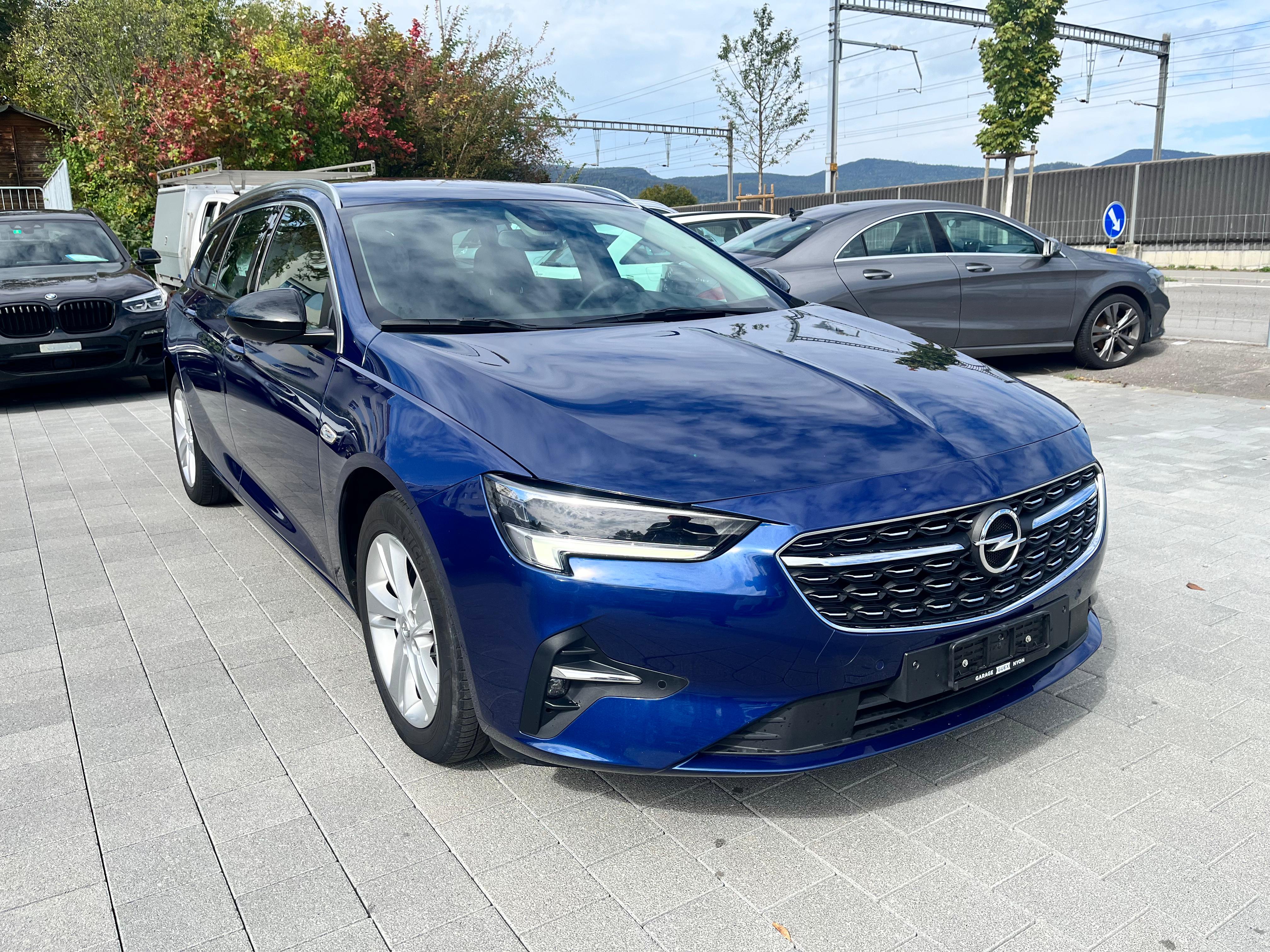 OPEL INSIGNIA