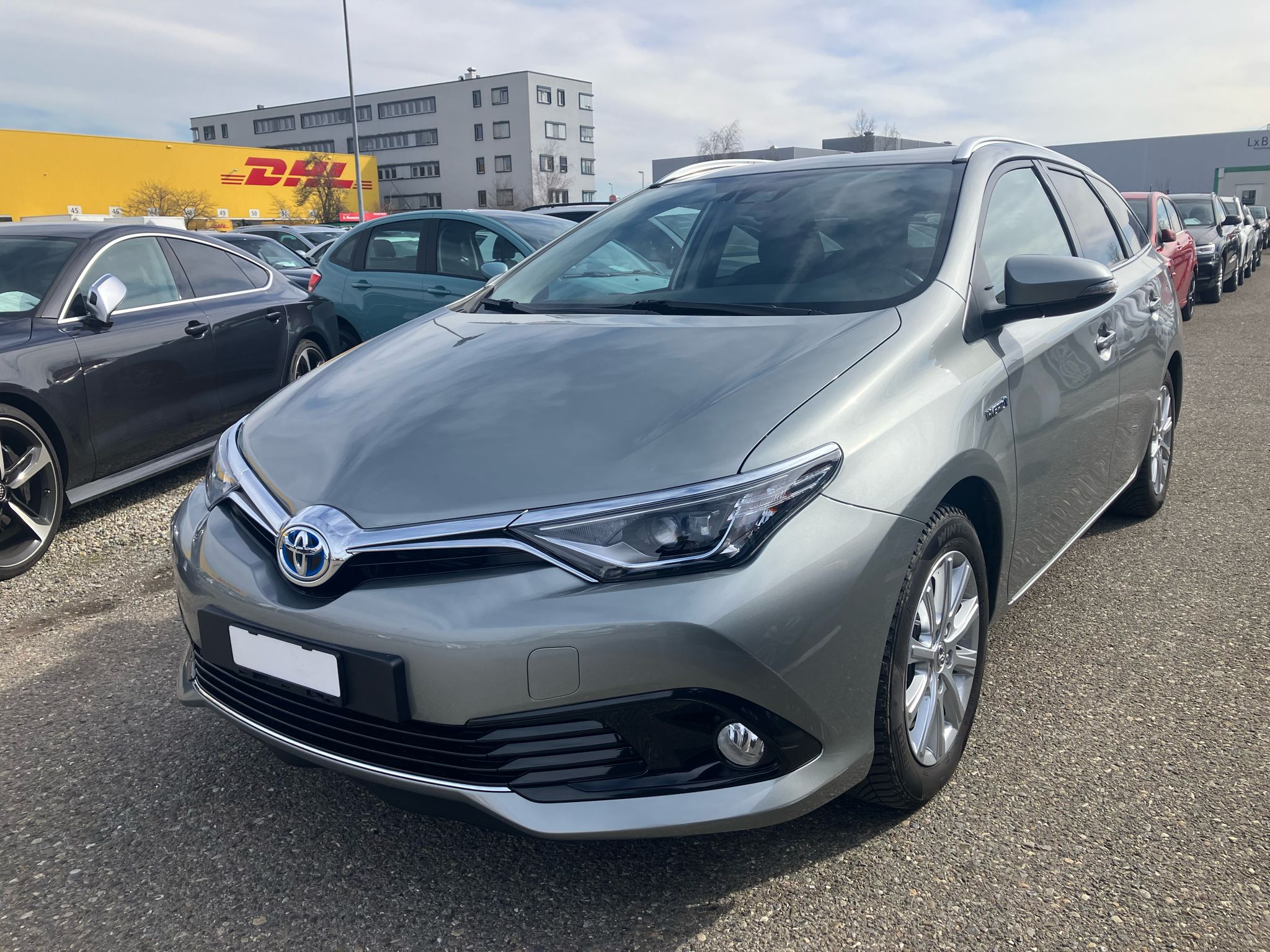 TOYOTA Auris Touring Sports 1.8 HSD Trend e-CVT