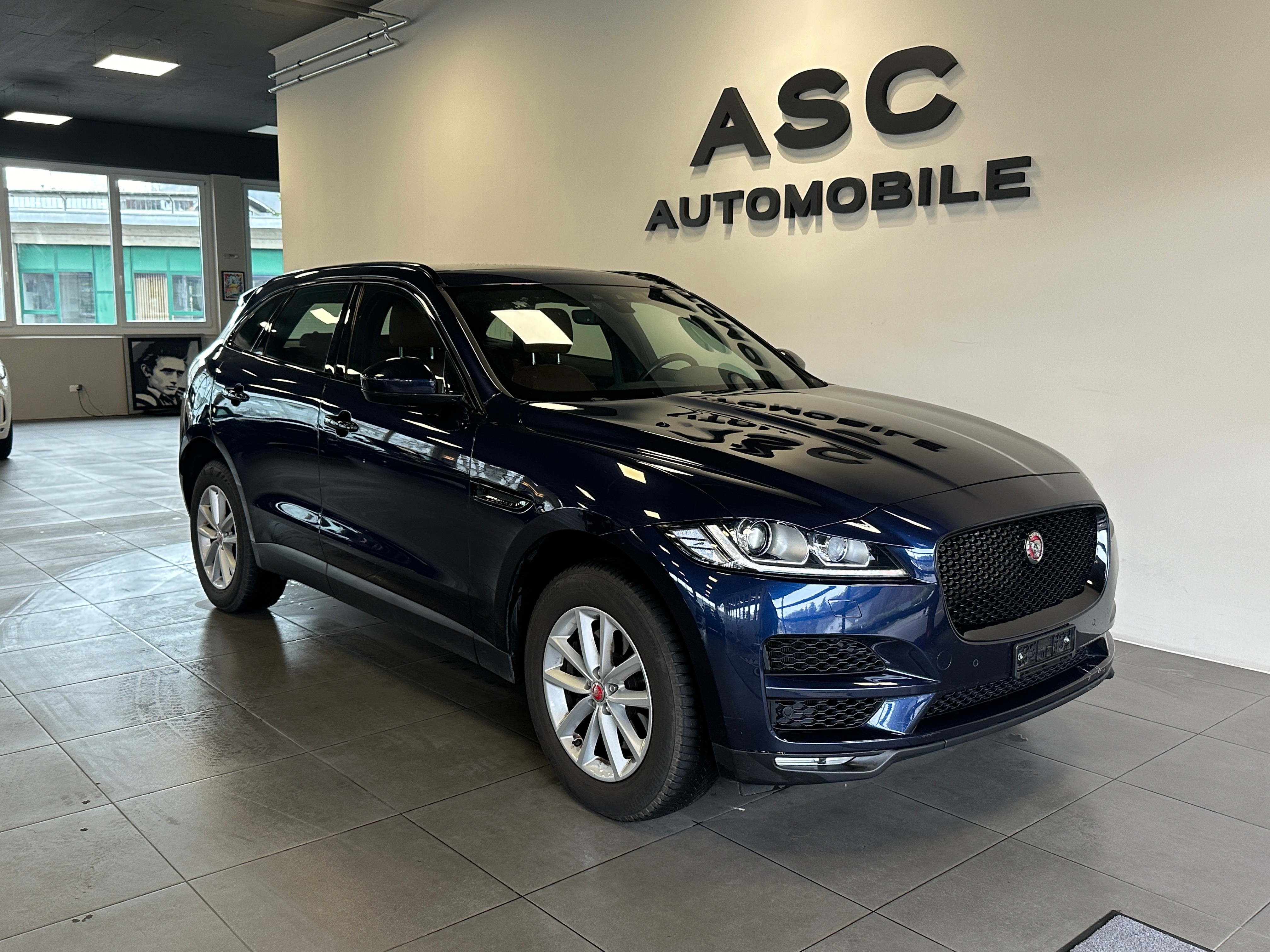 JAGUAR F-Pace 30t 2.0 Portfolio AWD Automatik