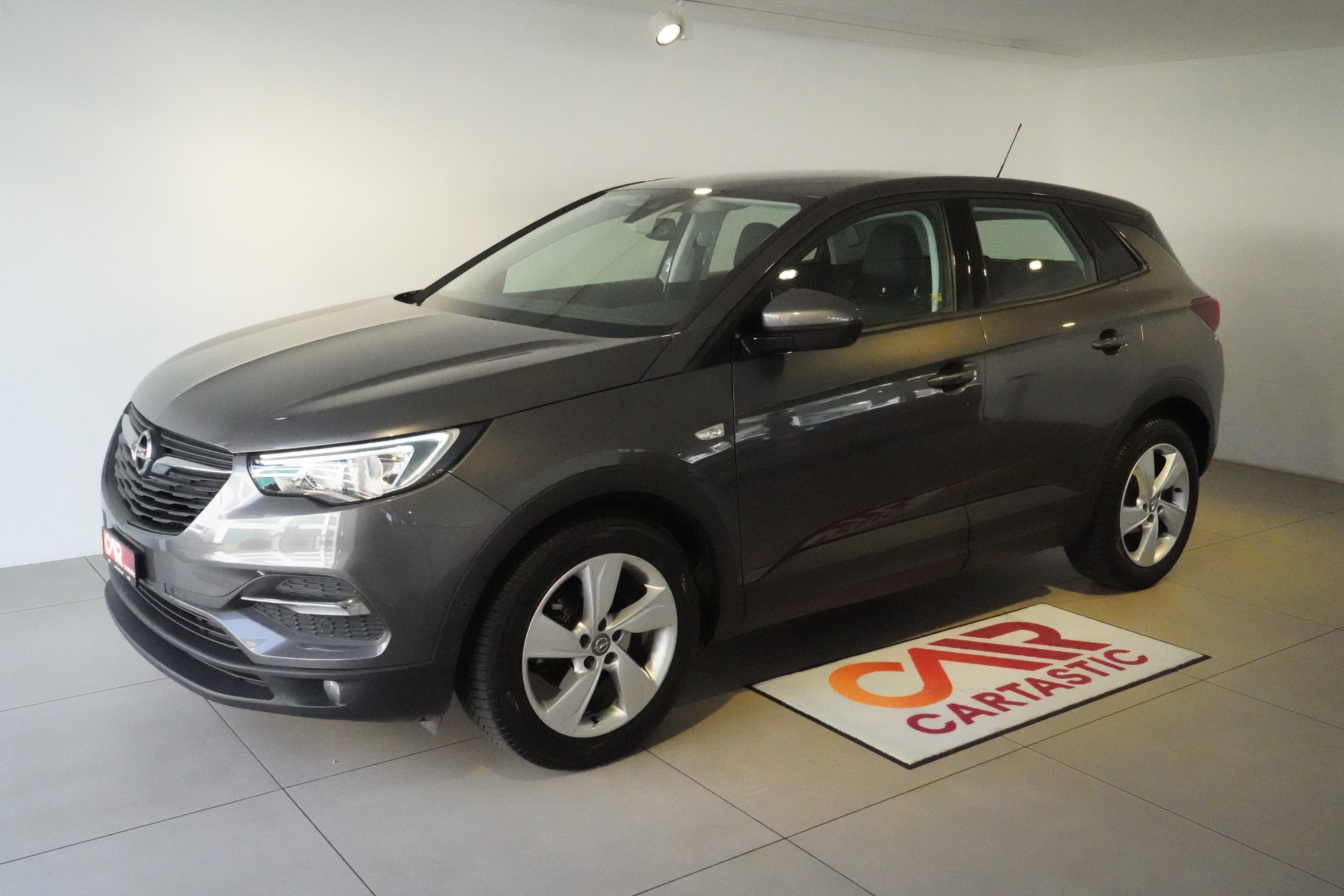 OPEL Grandland X 1.2i TP Enjoy