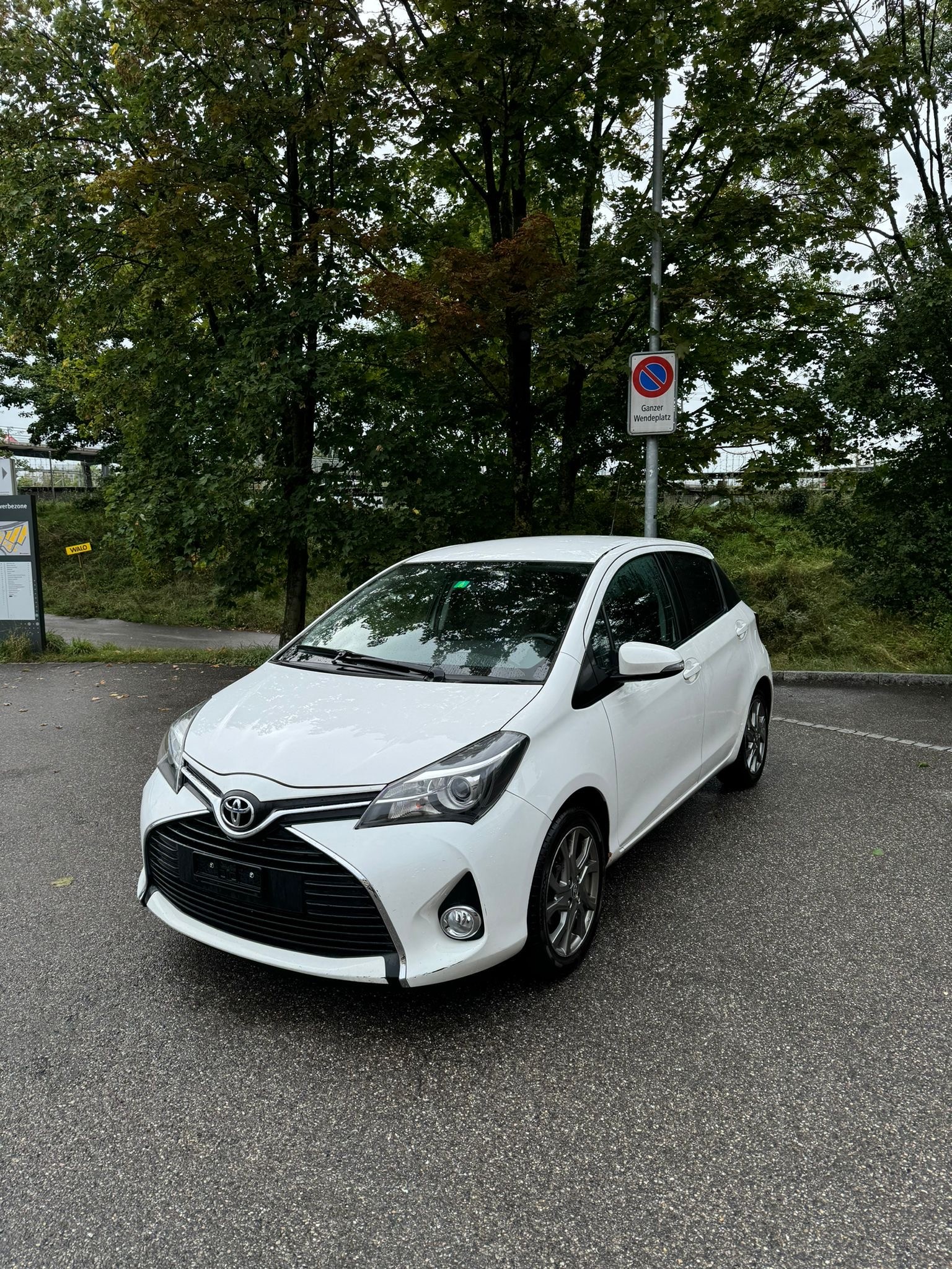 TOYOTA Yaris 1.33 Style