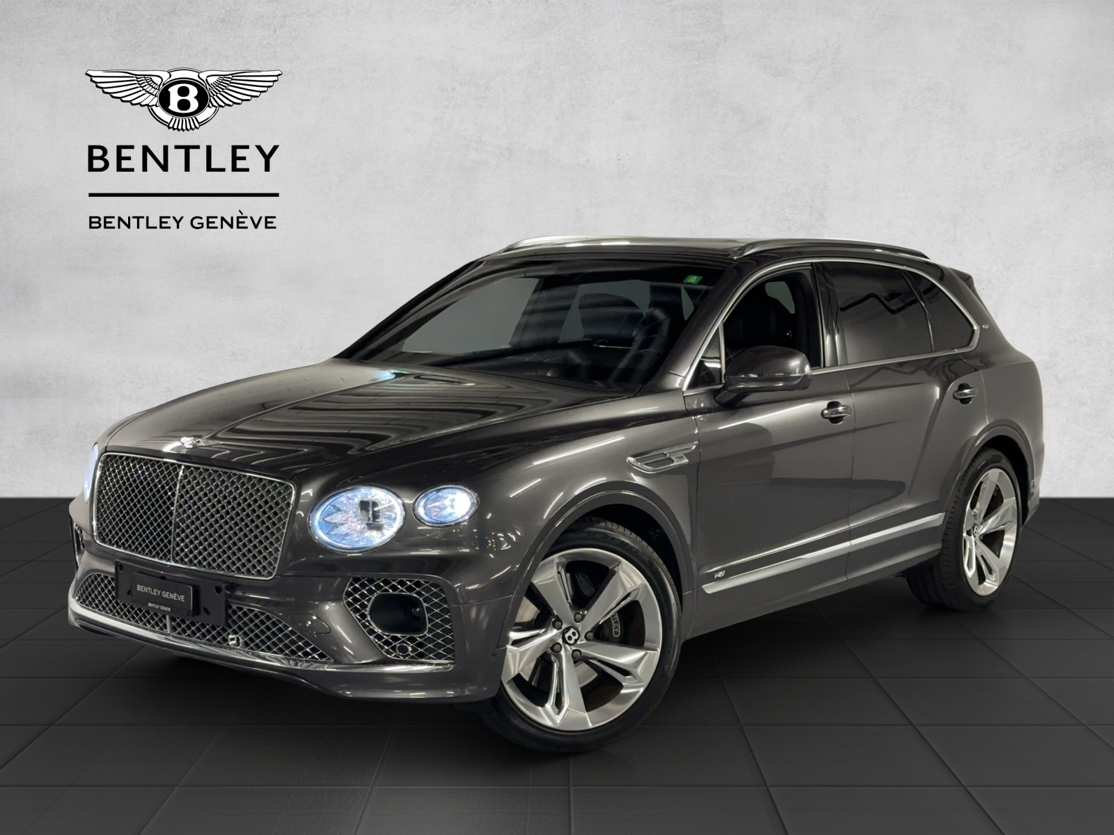 BENTLEY Bentayga V8