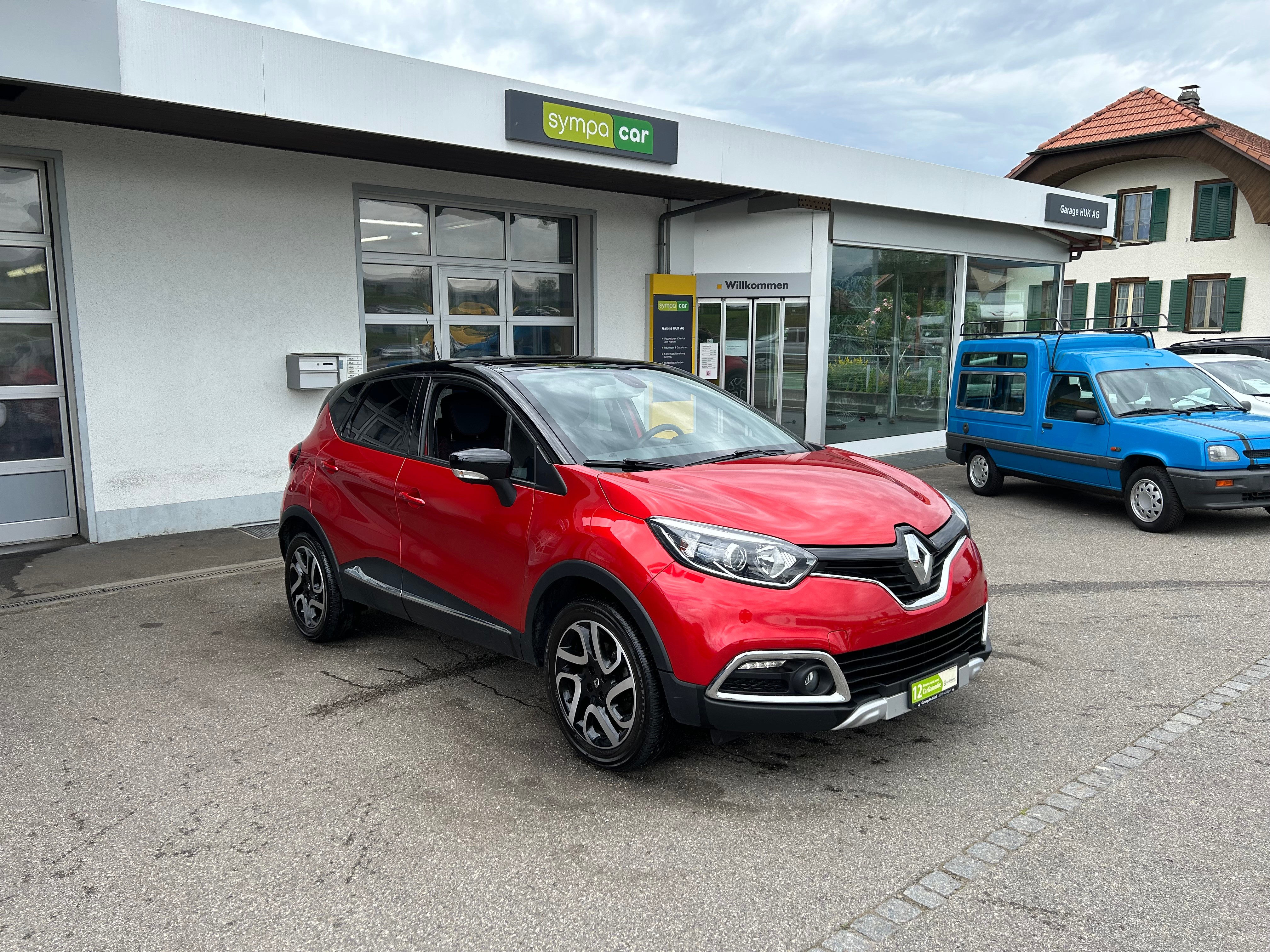 RENAULT Captur 1.2 T 16V Outdoor EDC