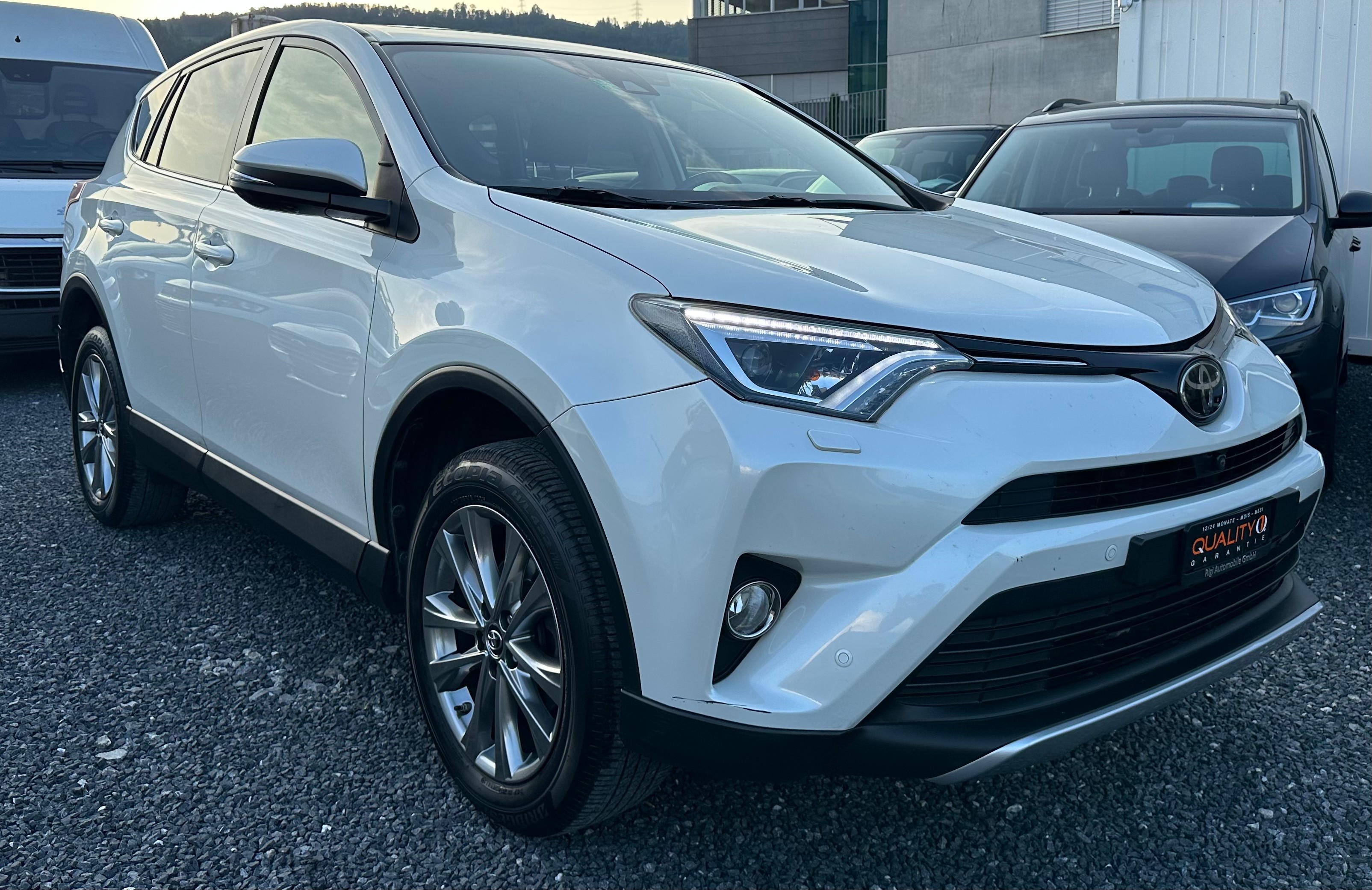 TOYOTA RAV-4 2.0 Sol Premium Multidrive S