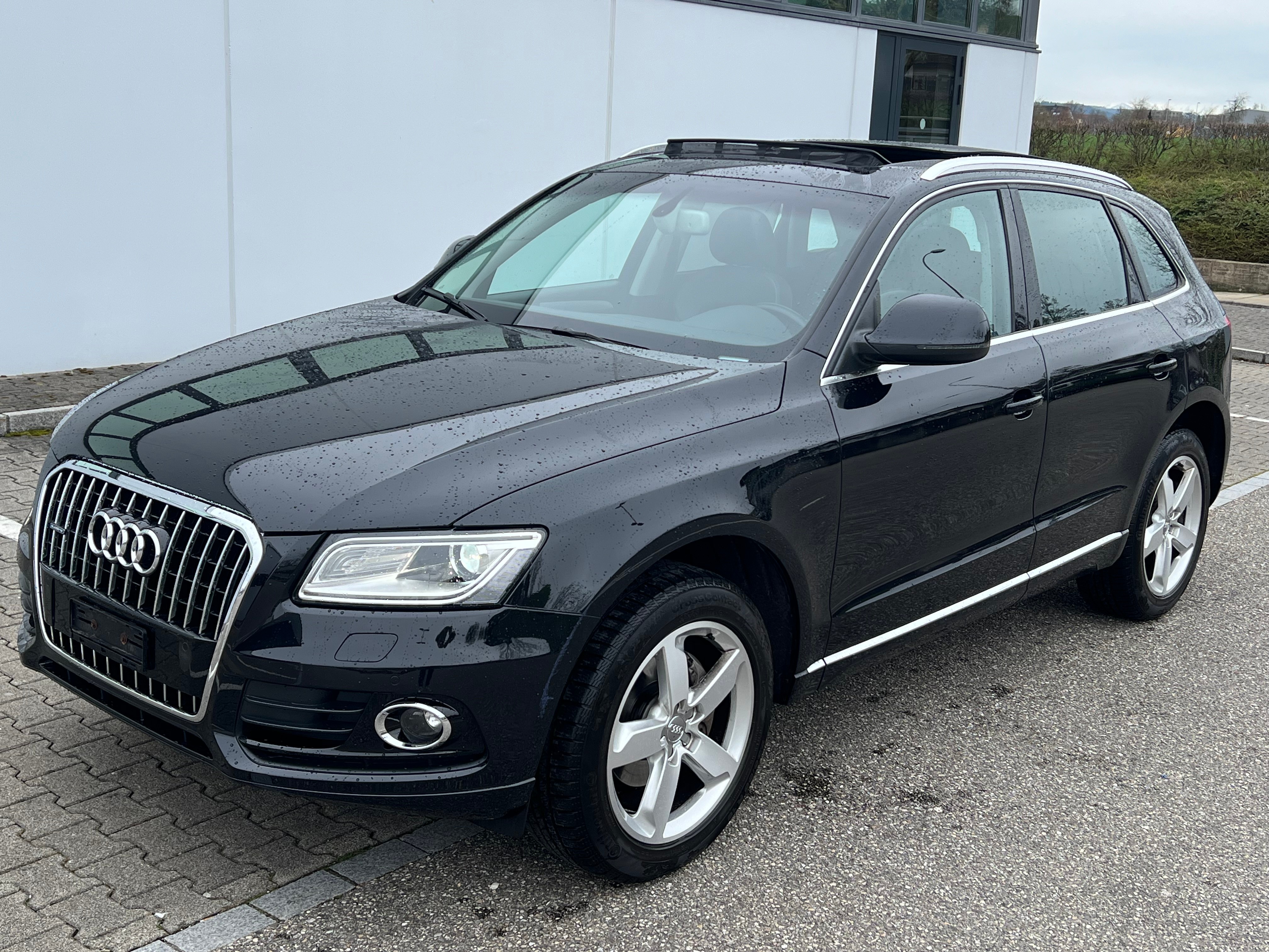 AUDI Q5 2.0 TDI quattro S-tronic