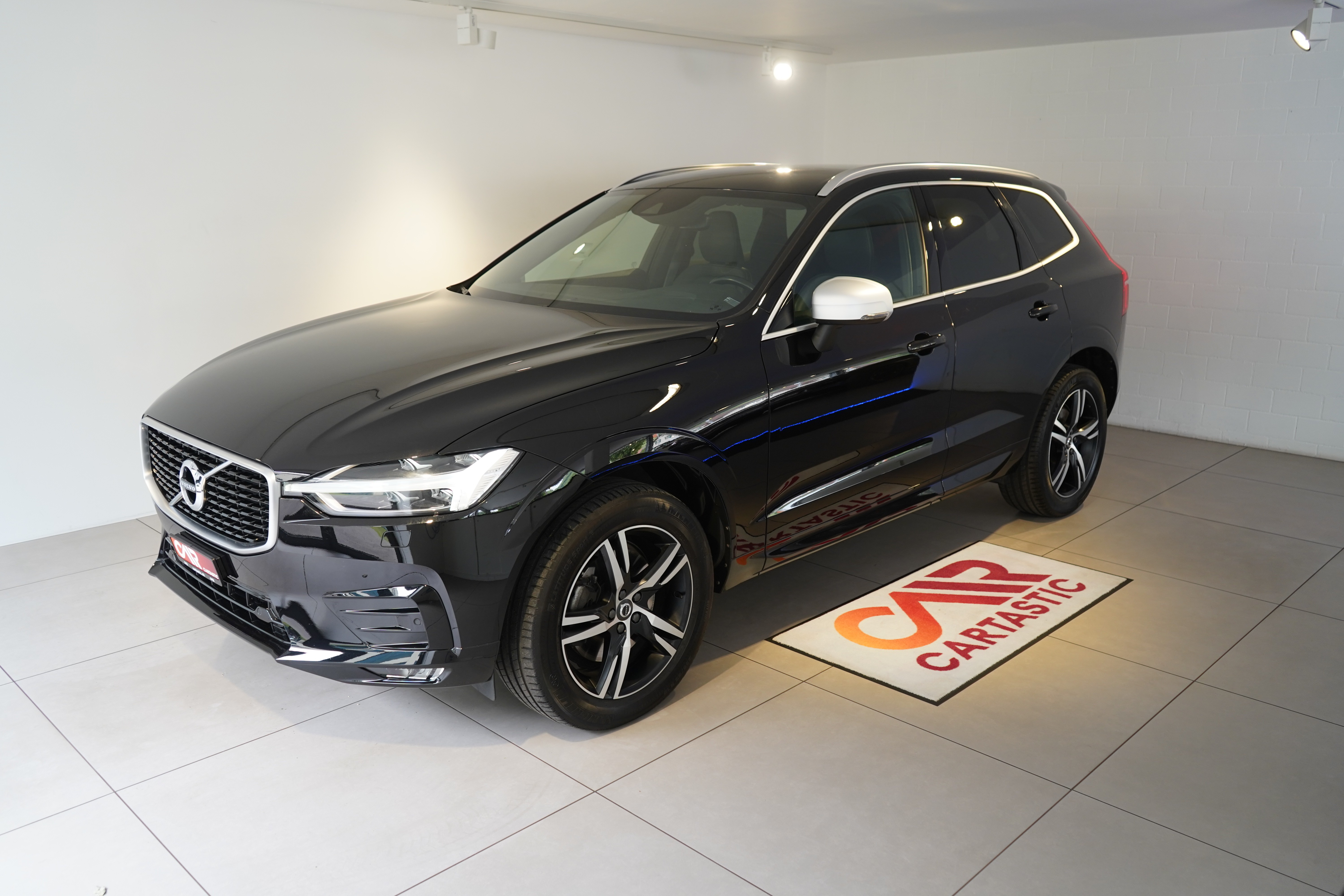 VOLVO XC60 D4 AWD R-Design