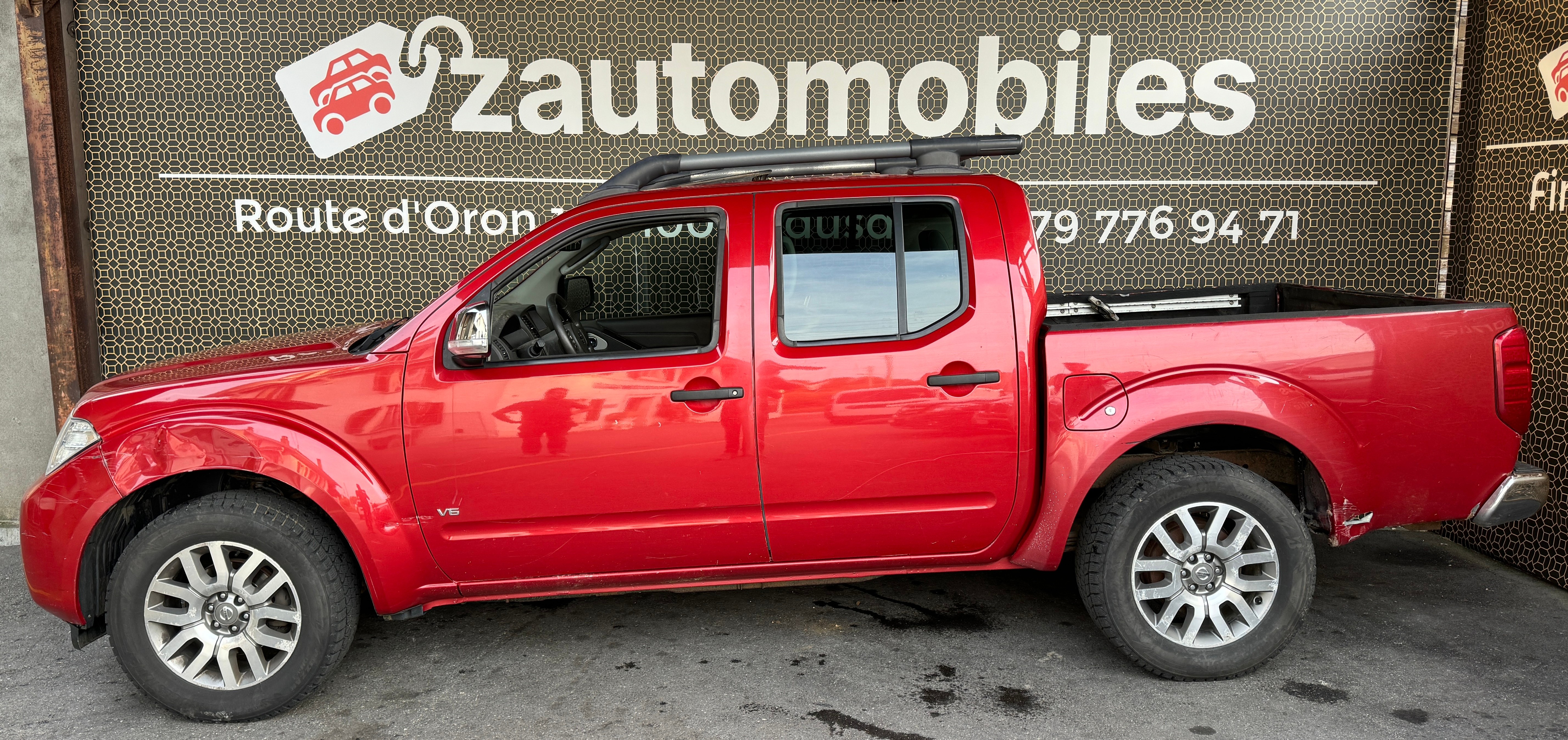 NISSAN Navara V6 Double Cab LE 3.0 dCi 4WD LB Automat