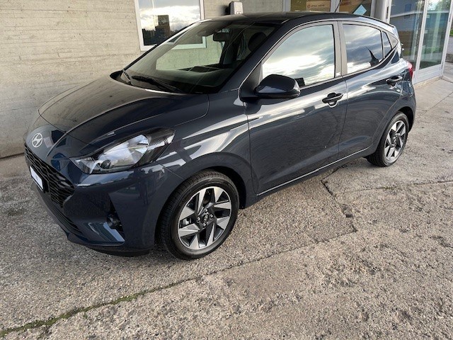 HYUNDAI i10 1.2 Amplia