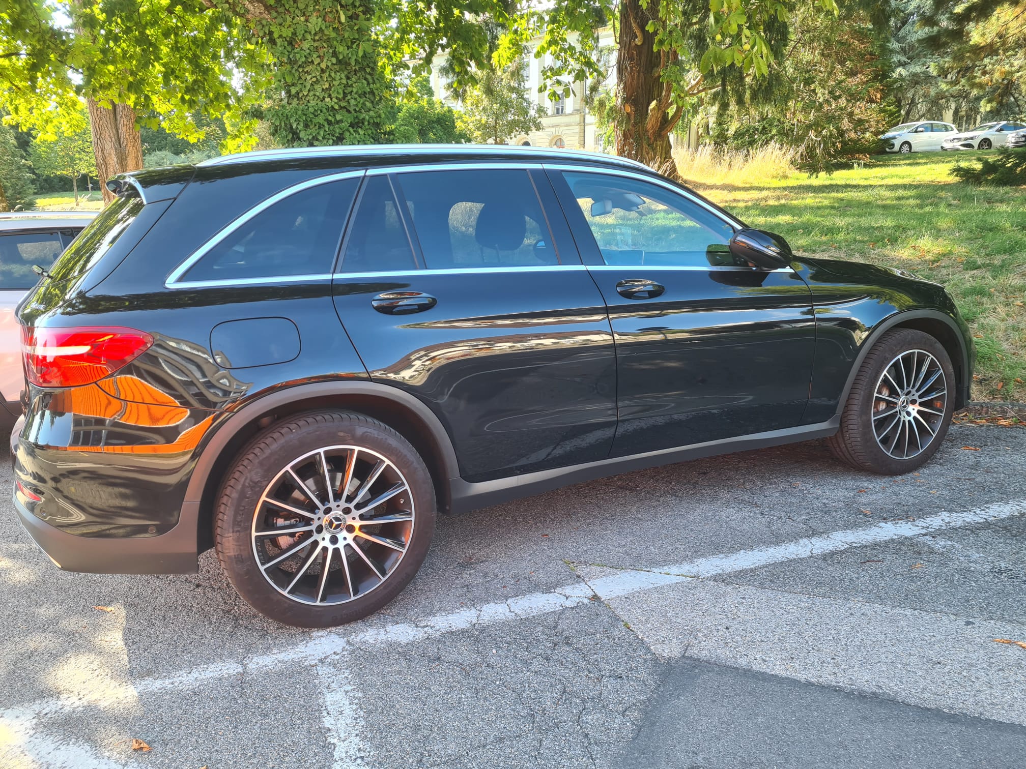 MERCEDES-BENZ GLC 250 4Matic 9G-Tronic