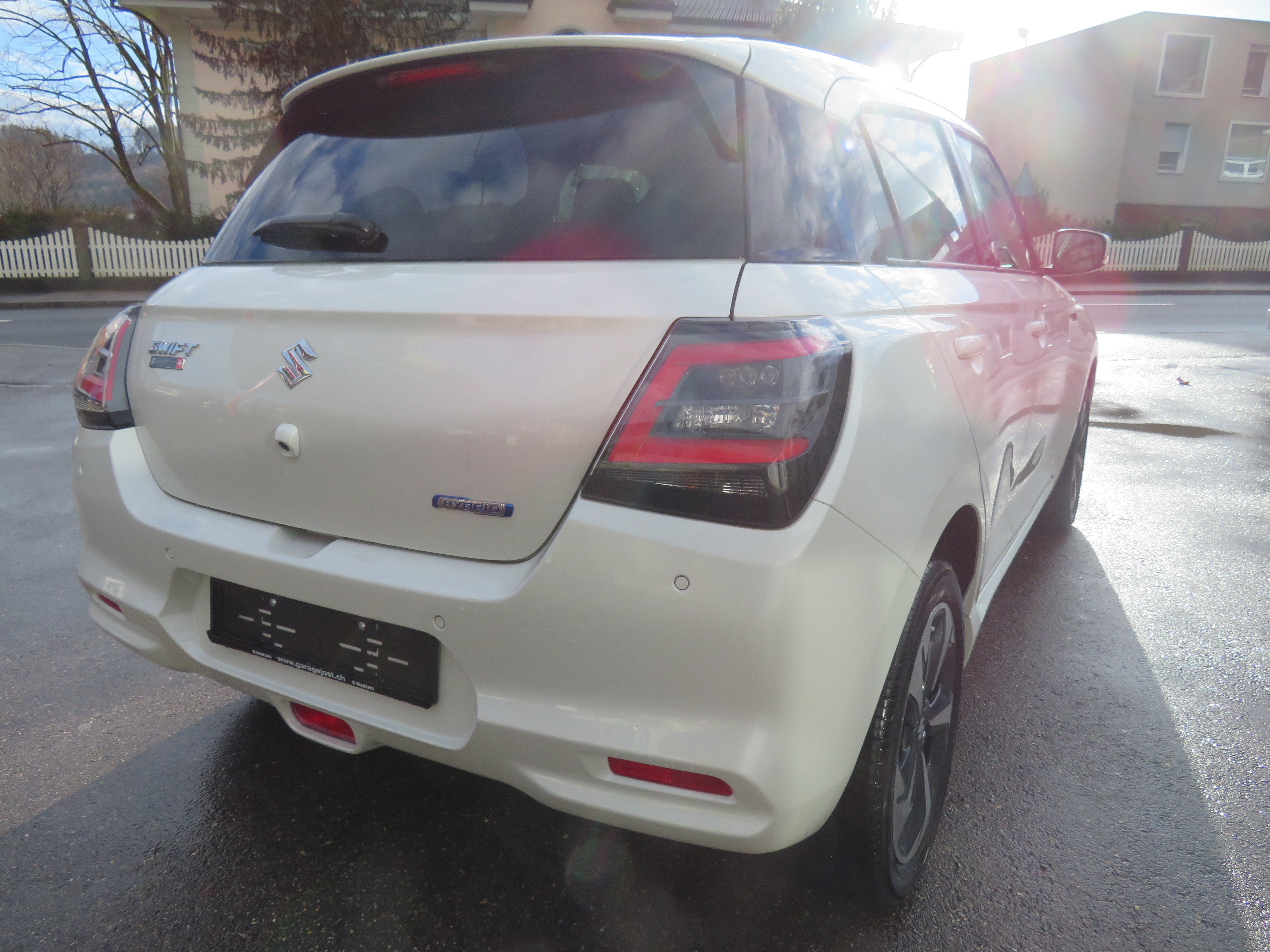 SUZUKI Swift 1.2 1st Edition Top Hybrid 4x4