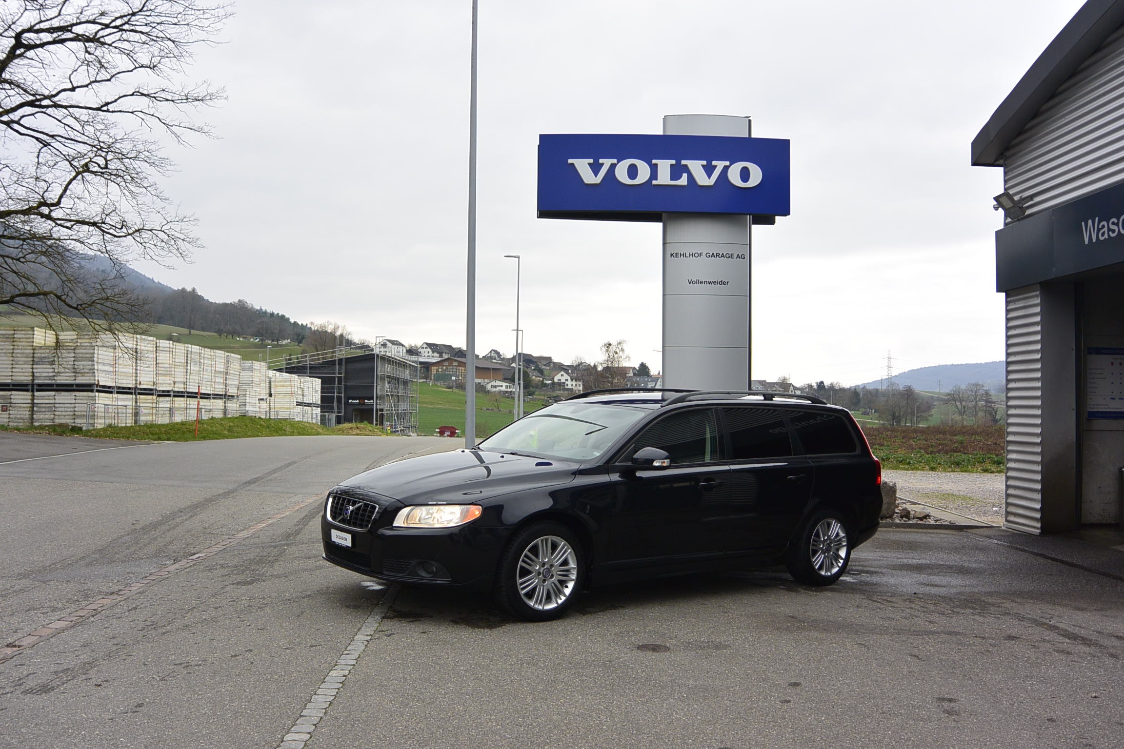 VOLVO V70 2.5T Momentum