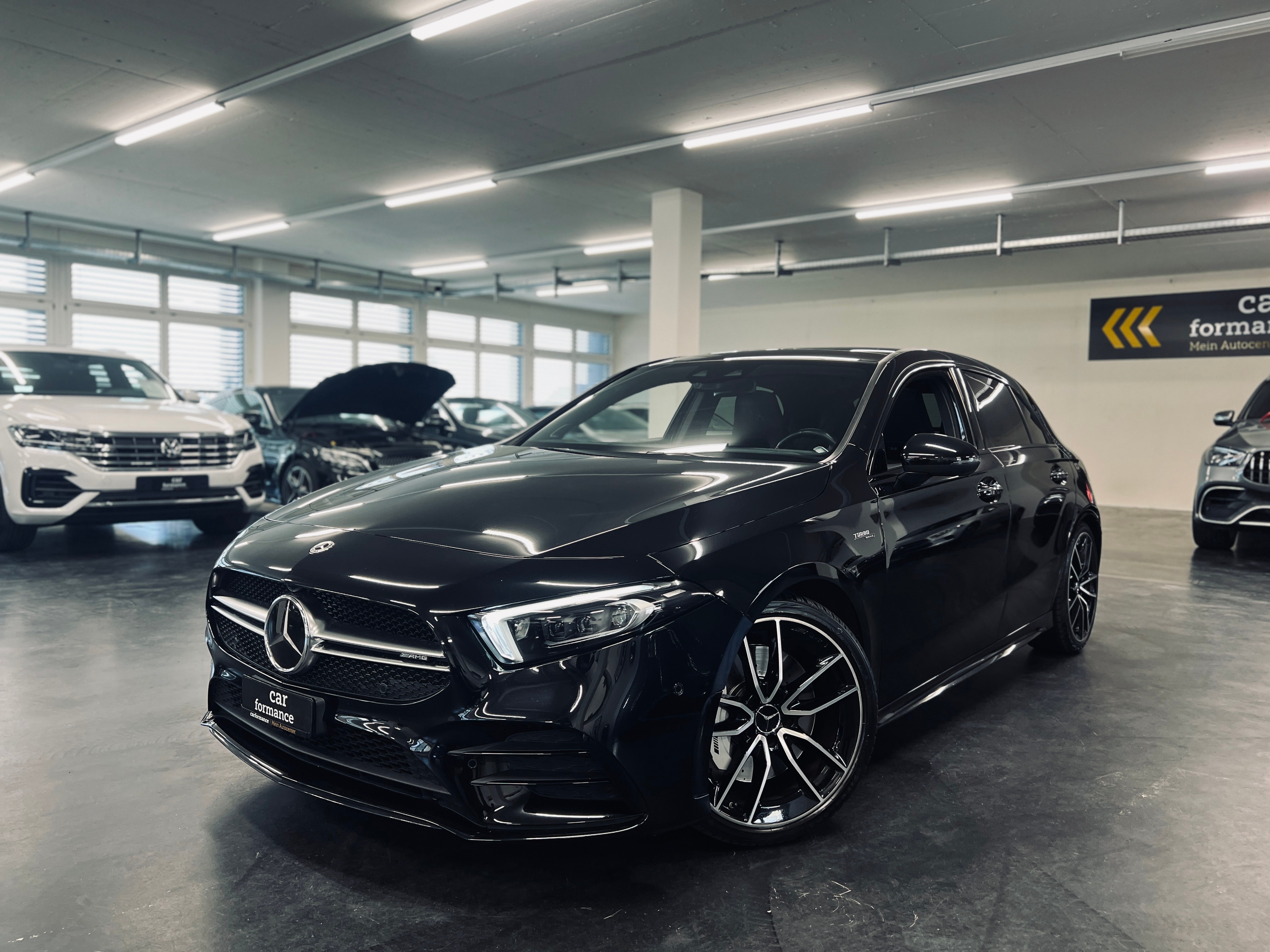 MERCEDES-BENZ A 35 AMG 4matic