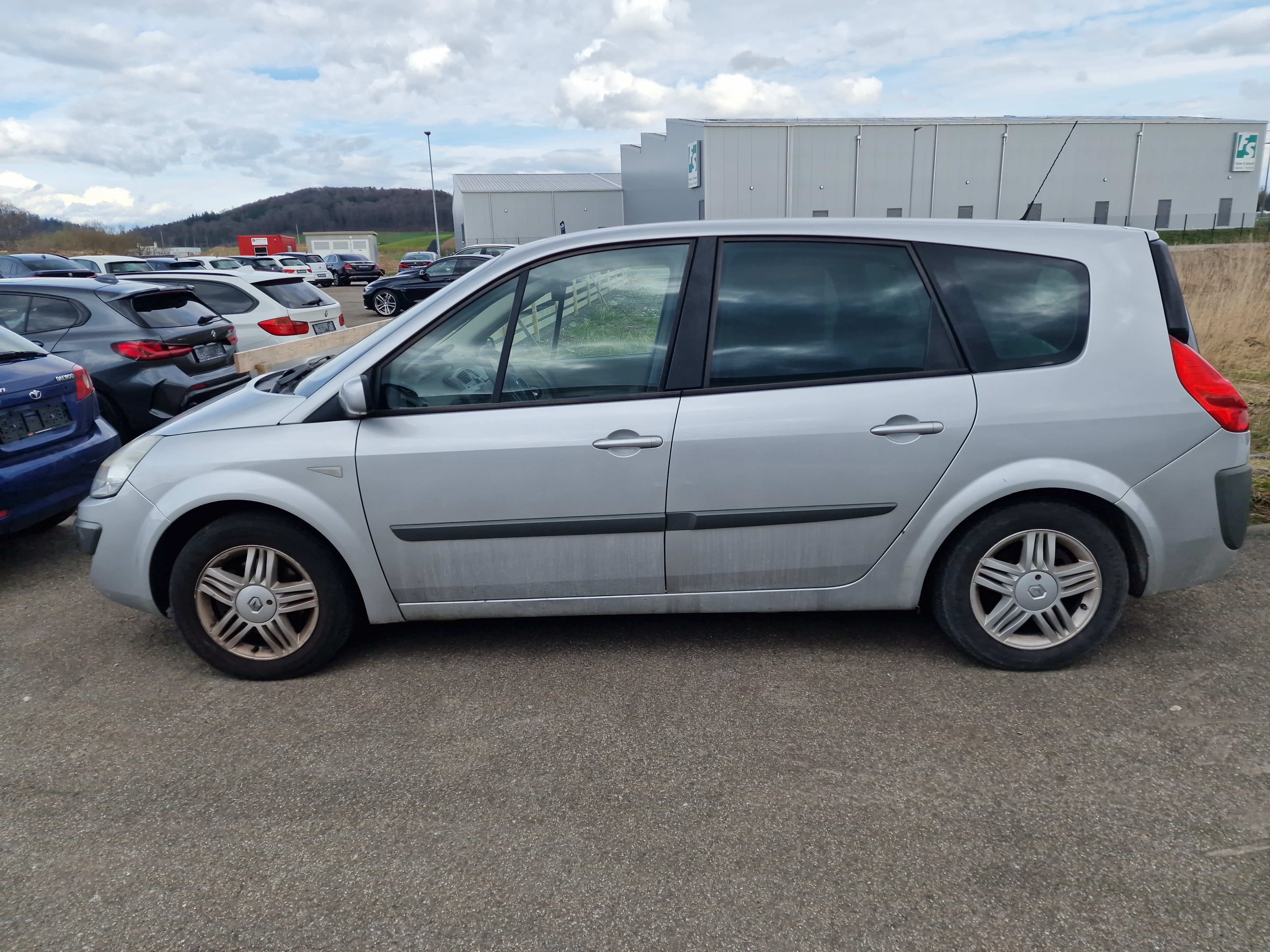 RENAULT Grand Scénic 2.0 16V Privilège Luxe