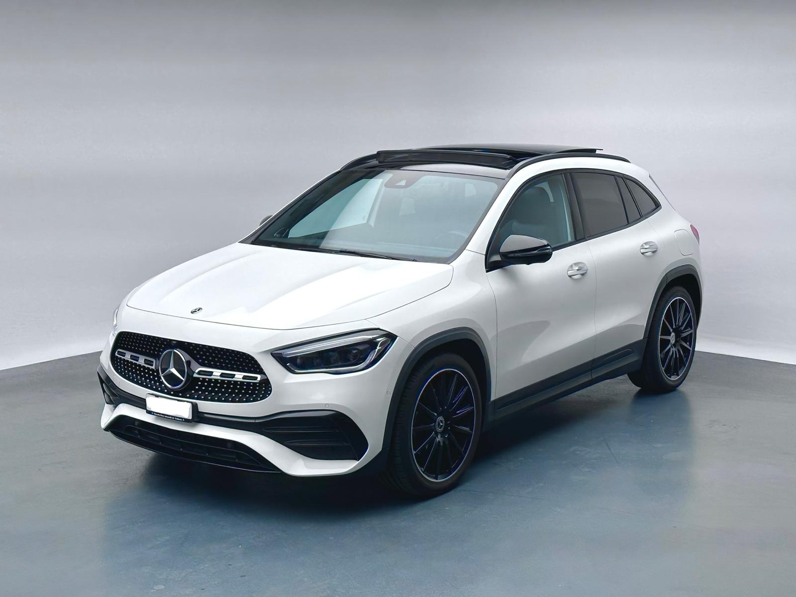 MERCEDES-BENZ GLA 220d 4Matic AMG Line 8G-DCT