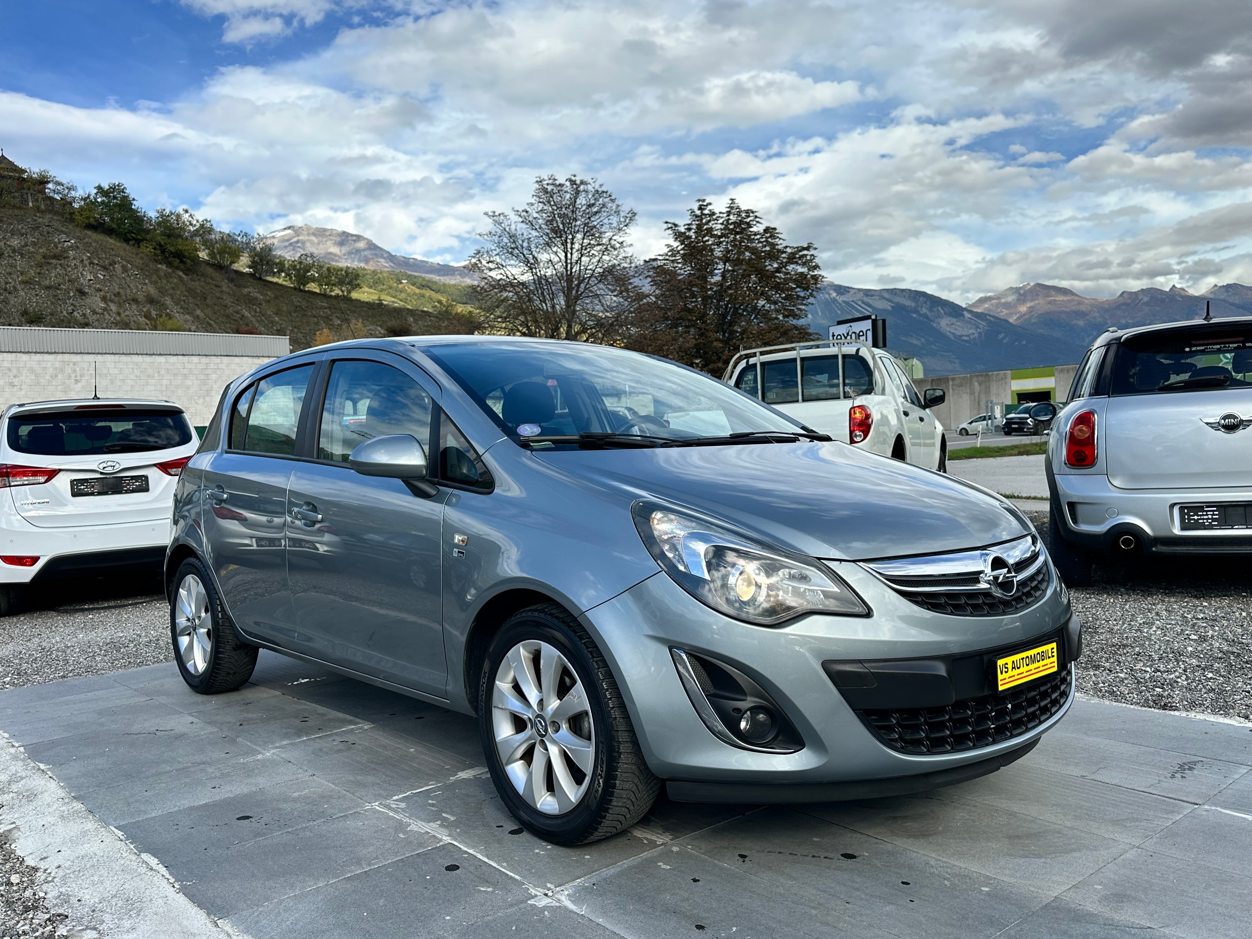 OPEL Corsa 1.4 TP Anniversary Edition